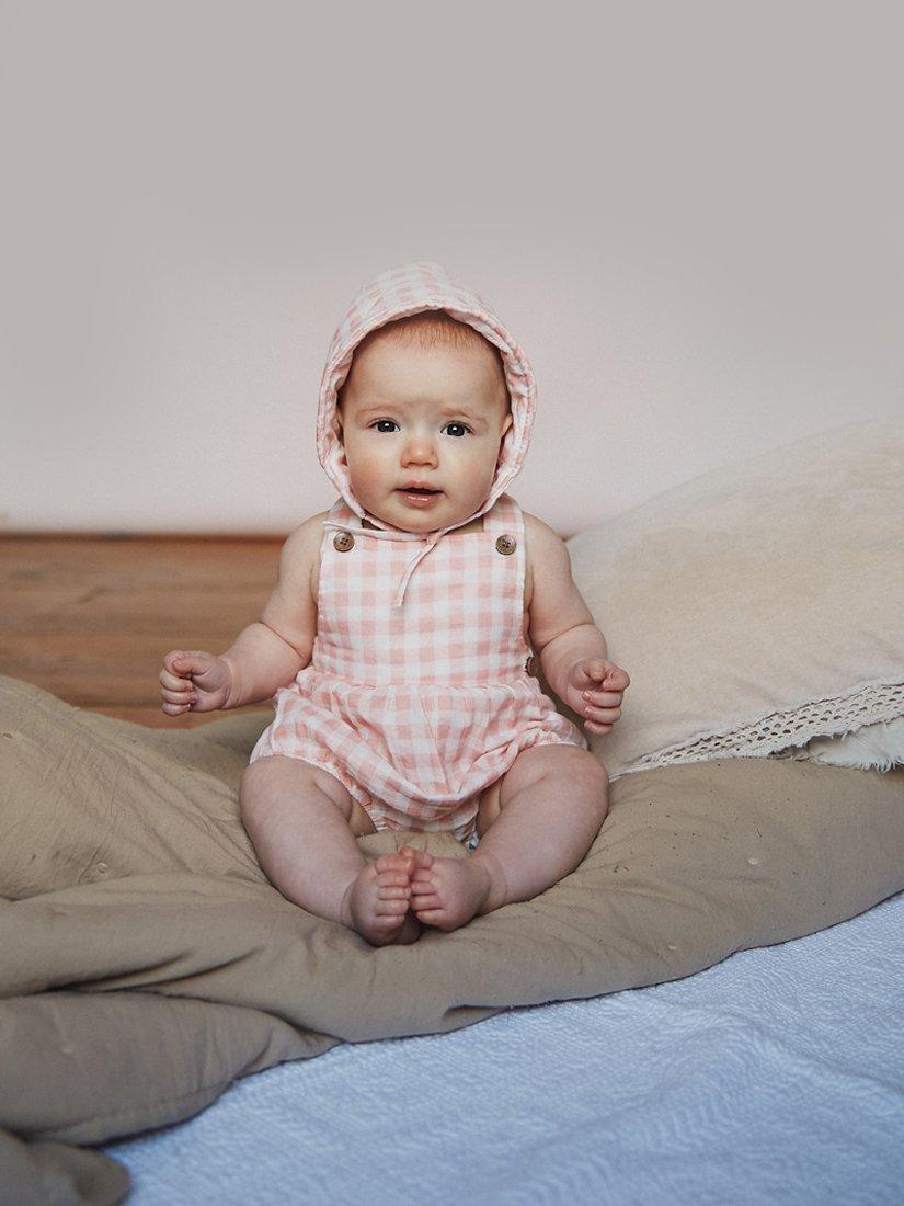 The Little Tailor Baby Super Soft Woven Bonnet, Pink Gingham, 12 months