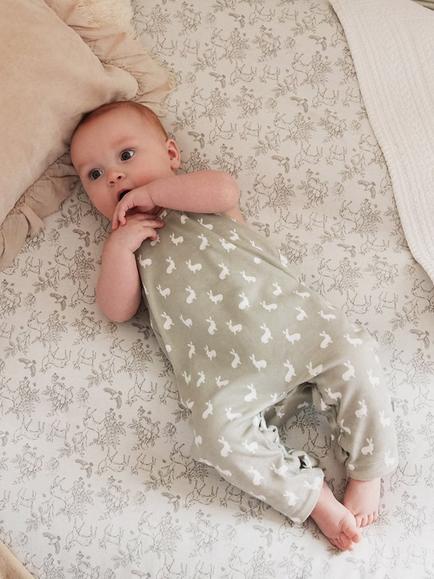 The Little Tailor Baby Hare Print Jersey Dungarees, Grey