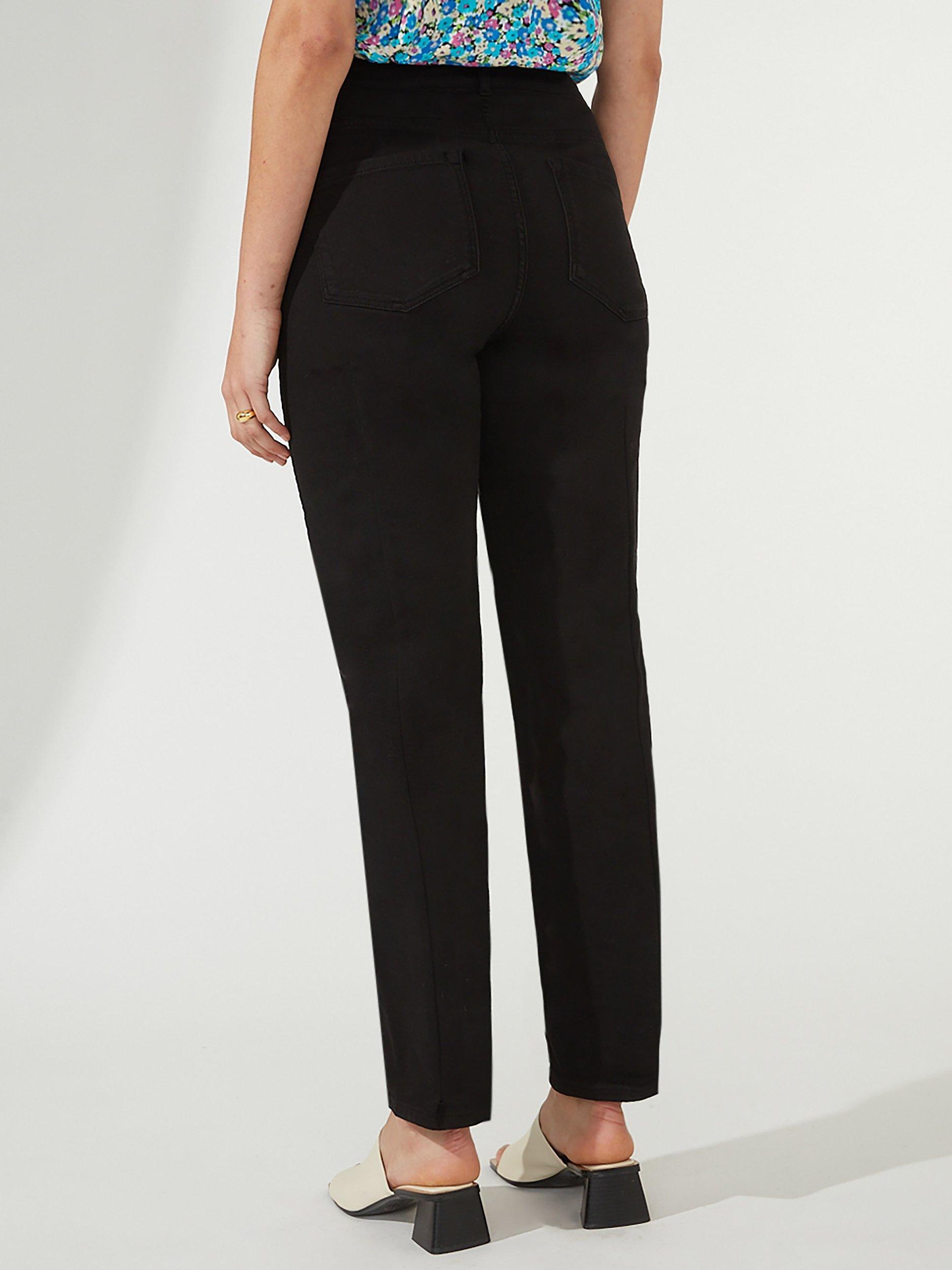 Product image 3 of 4, which shows Ro&Zo Straight Leg Jeans, Black, 10