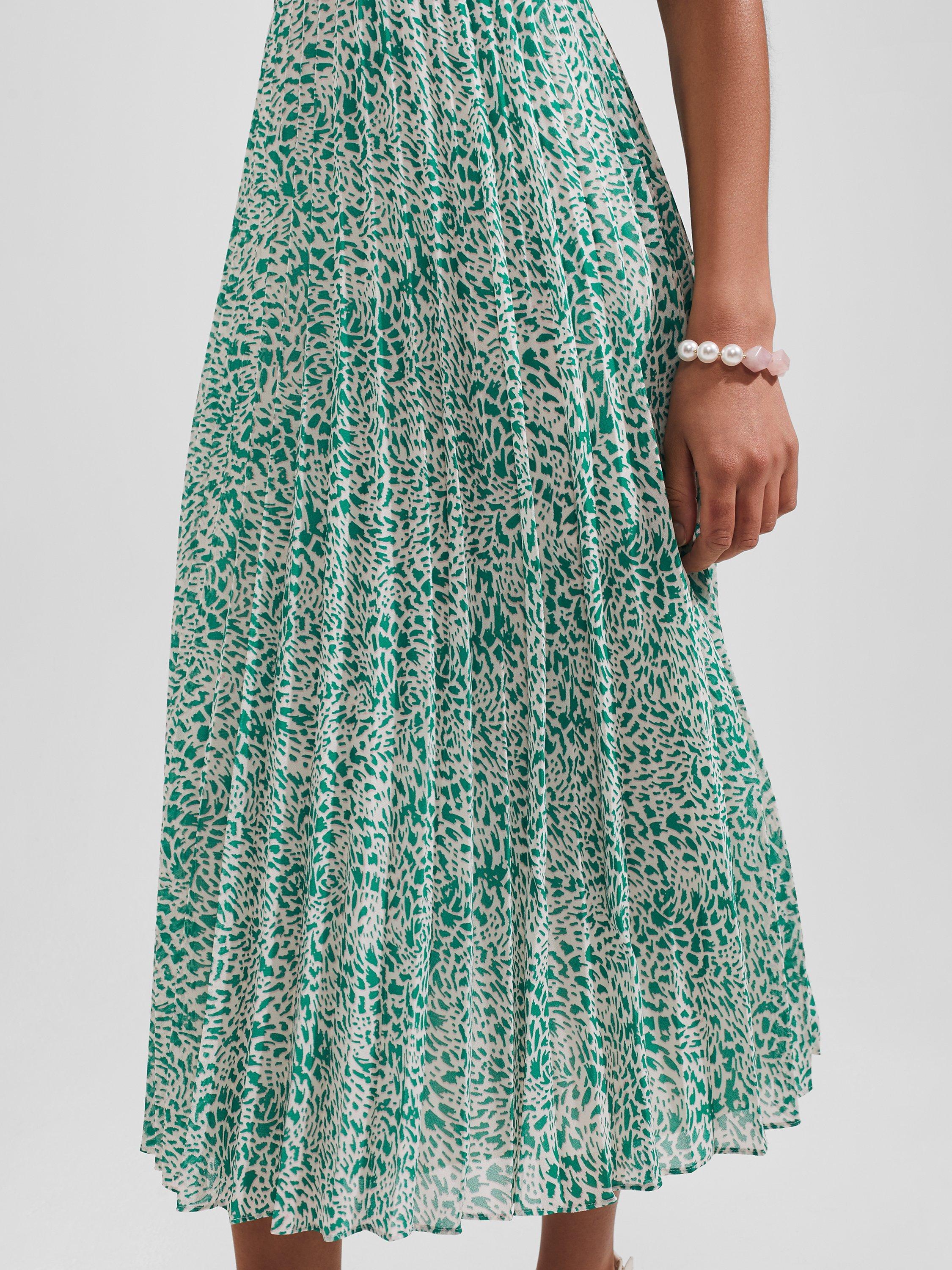 Product image 3 of 8, which shows Hobbs Blythe Midi Dress, Green/White, 22