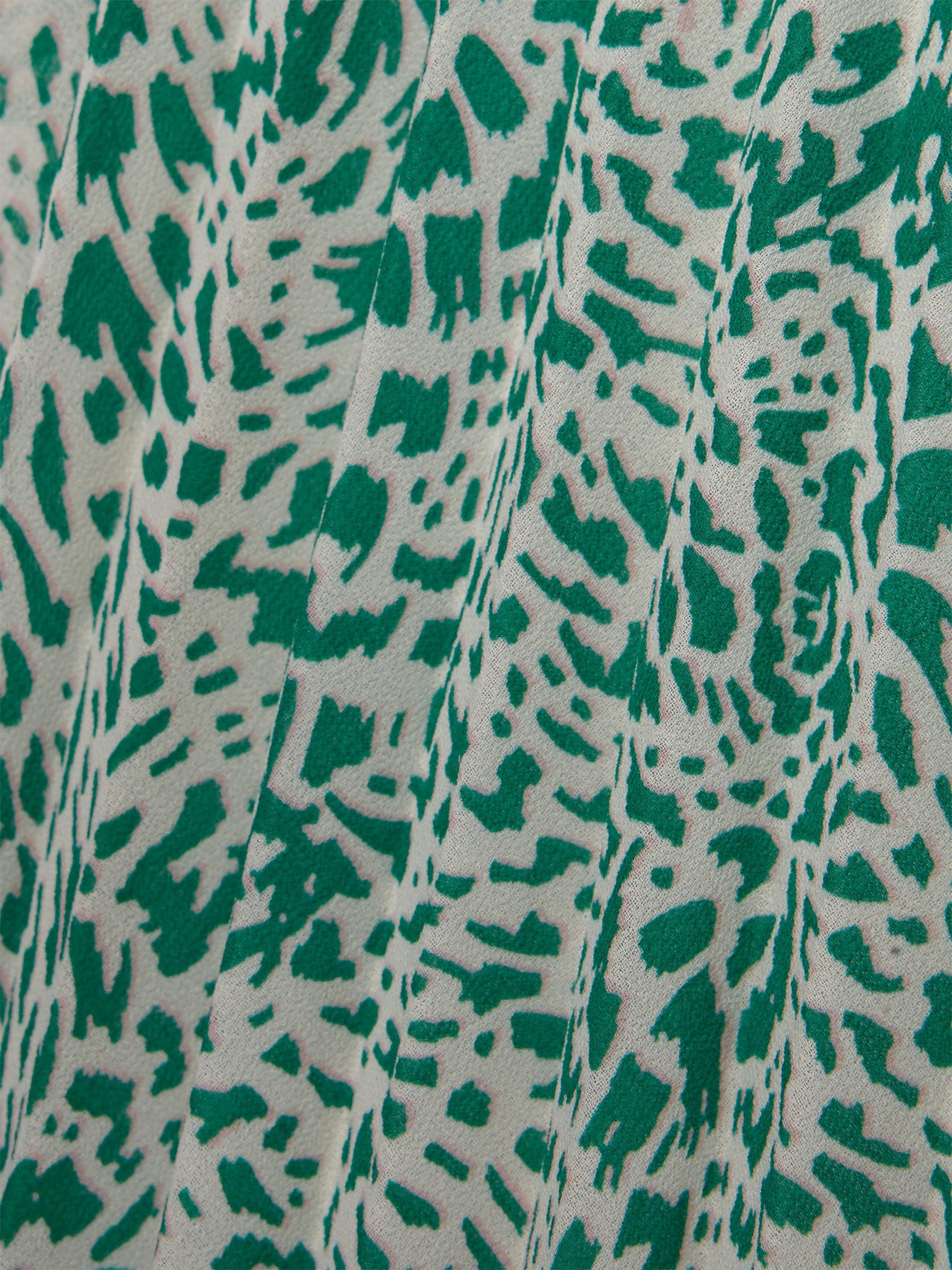 Product image 6 of 8, which shows Hobbs Blythe Midi Dress, Green/White, 22