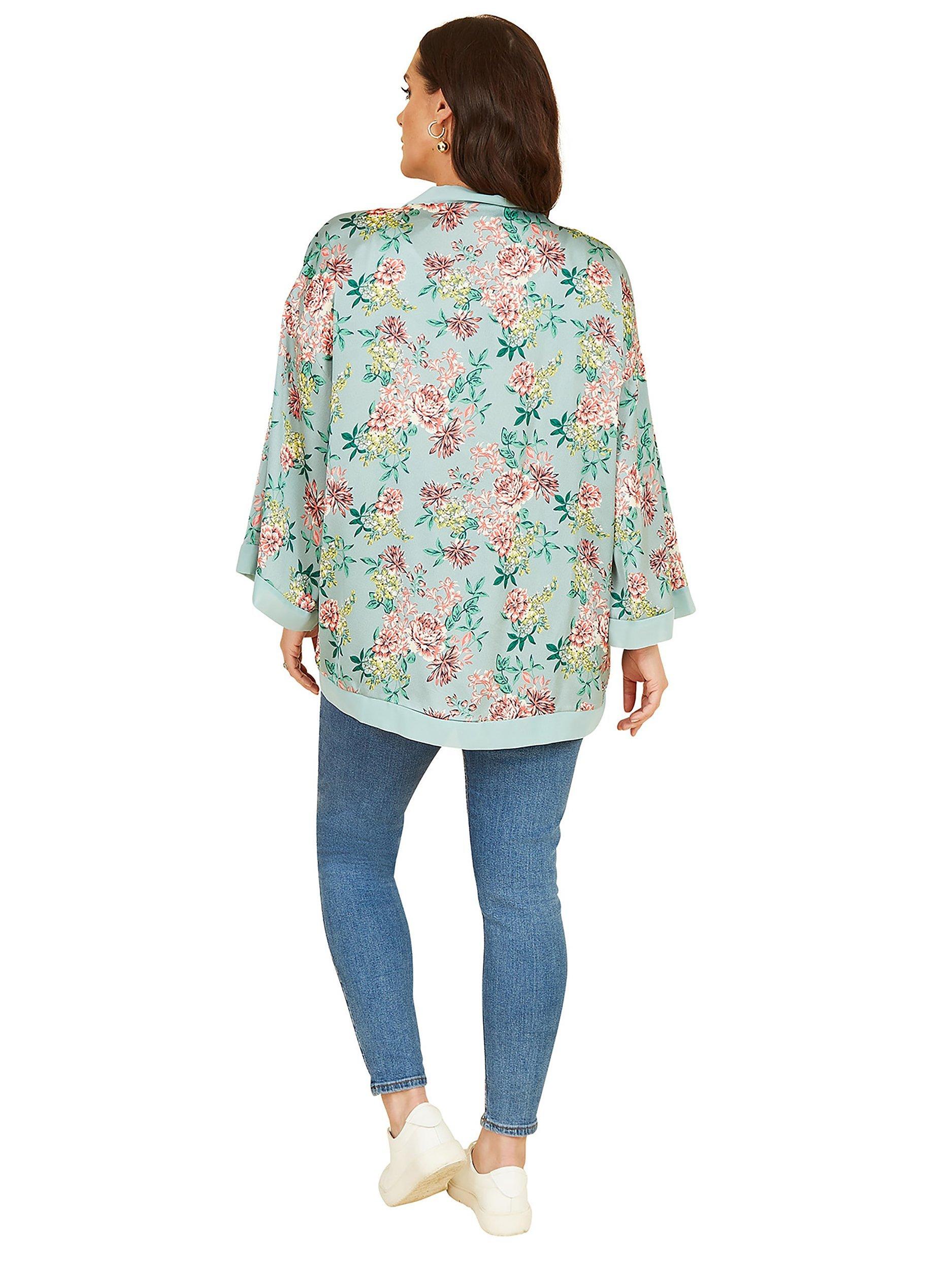 Mela London Curve Floral Satin Kimono