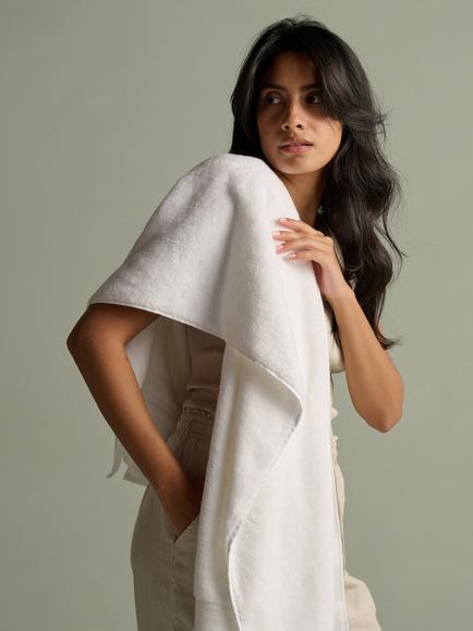 Bedfolk Plush Cotton Towels - view 2, Snow