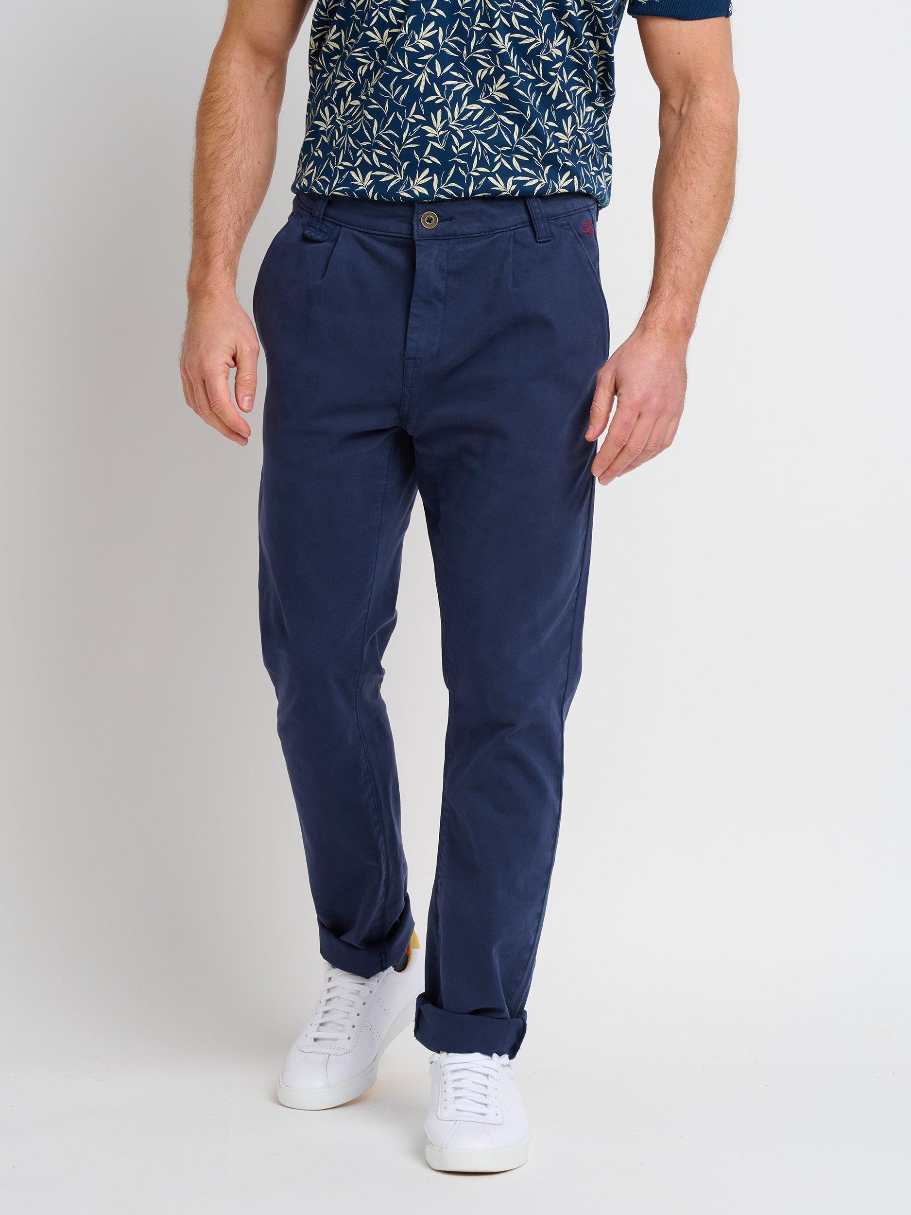 Brakeburn Pleat Front Chinos, Navy