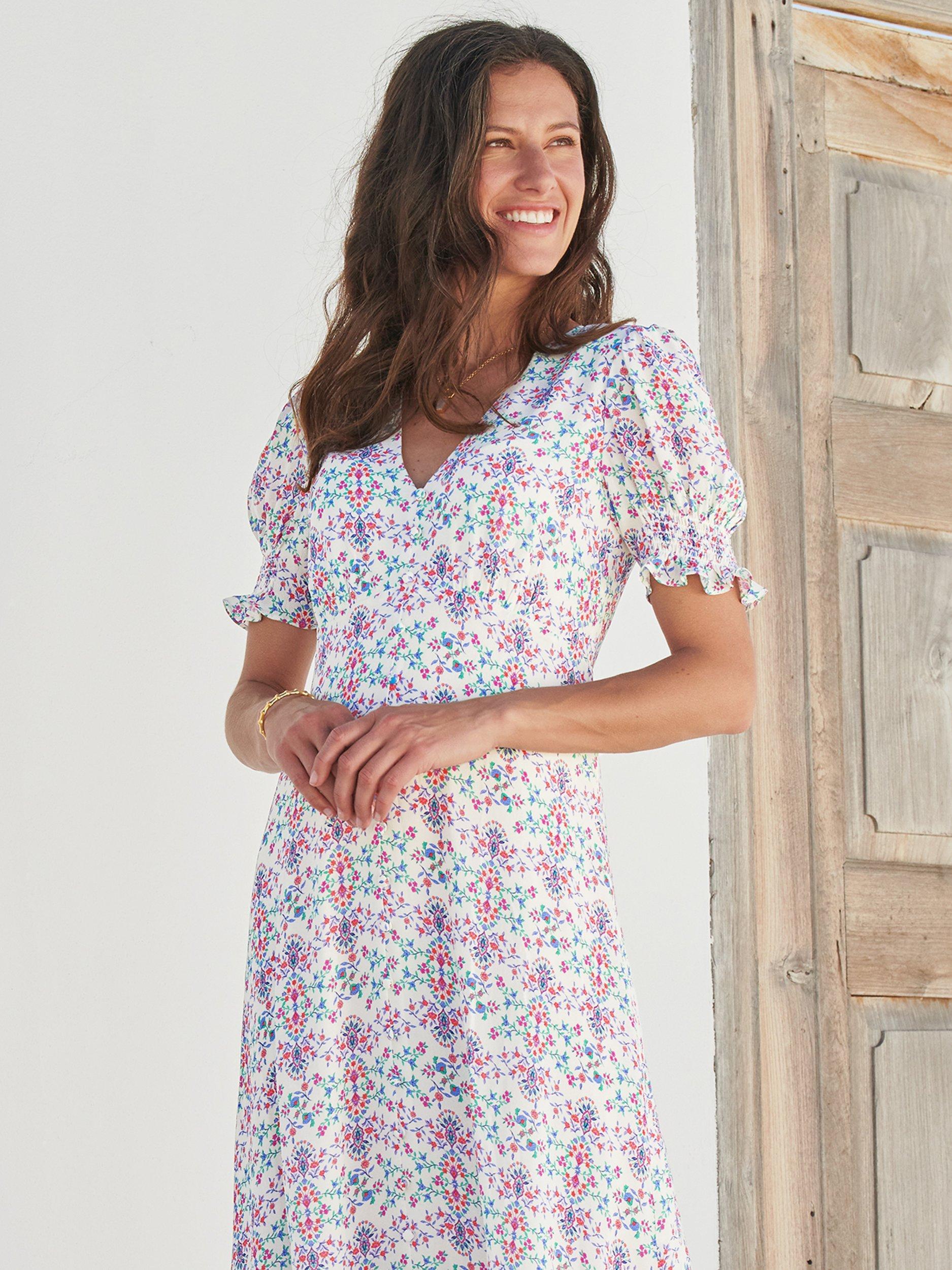 Product image 4 of 6, which shows Aspiga Sally Anne Tea Dress, Cream/Multi, XXL