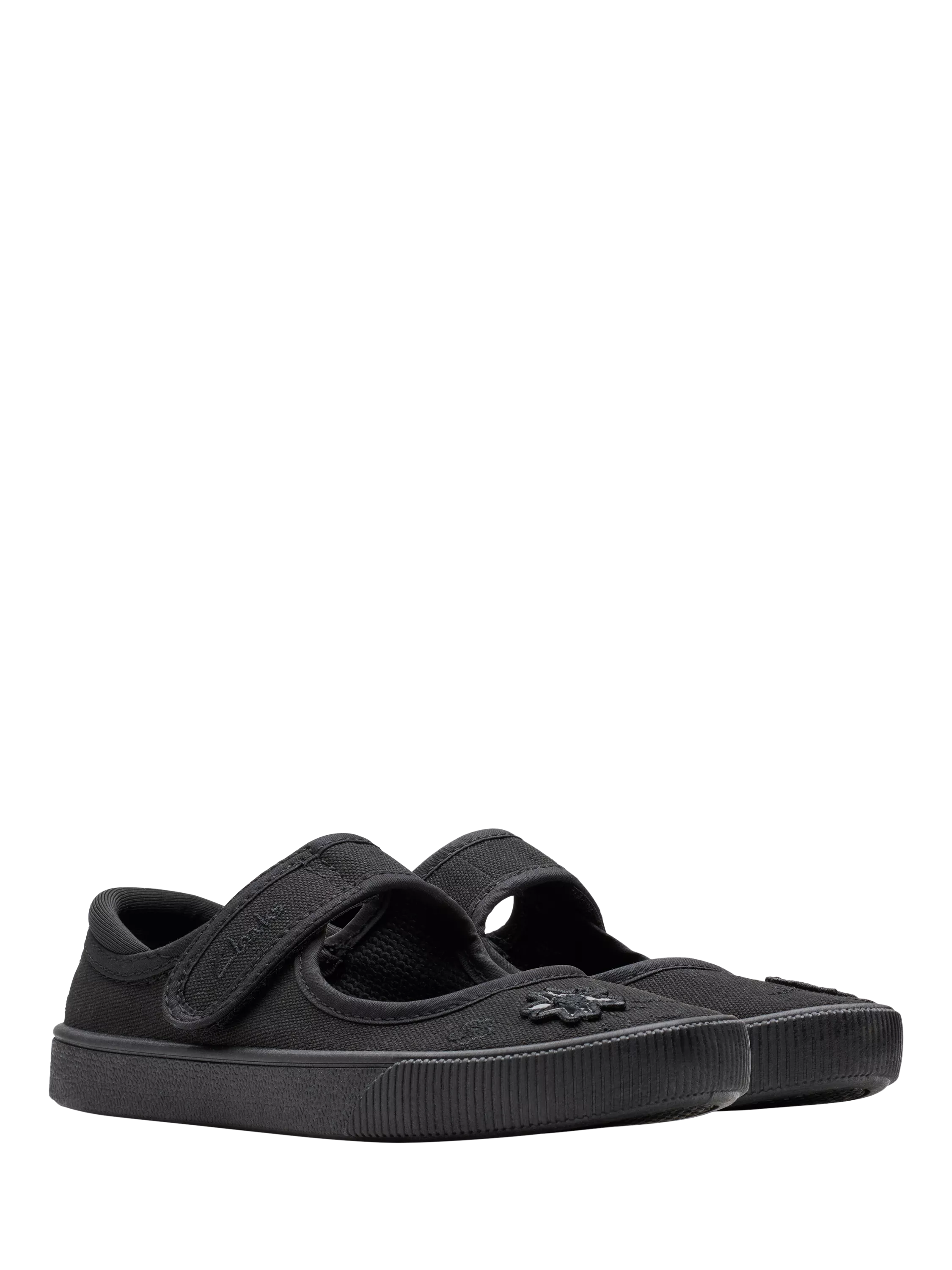 Clarks school plimsolls online