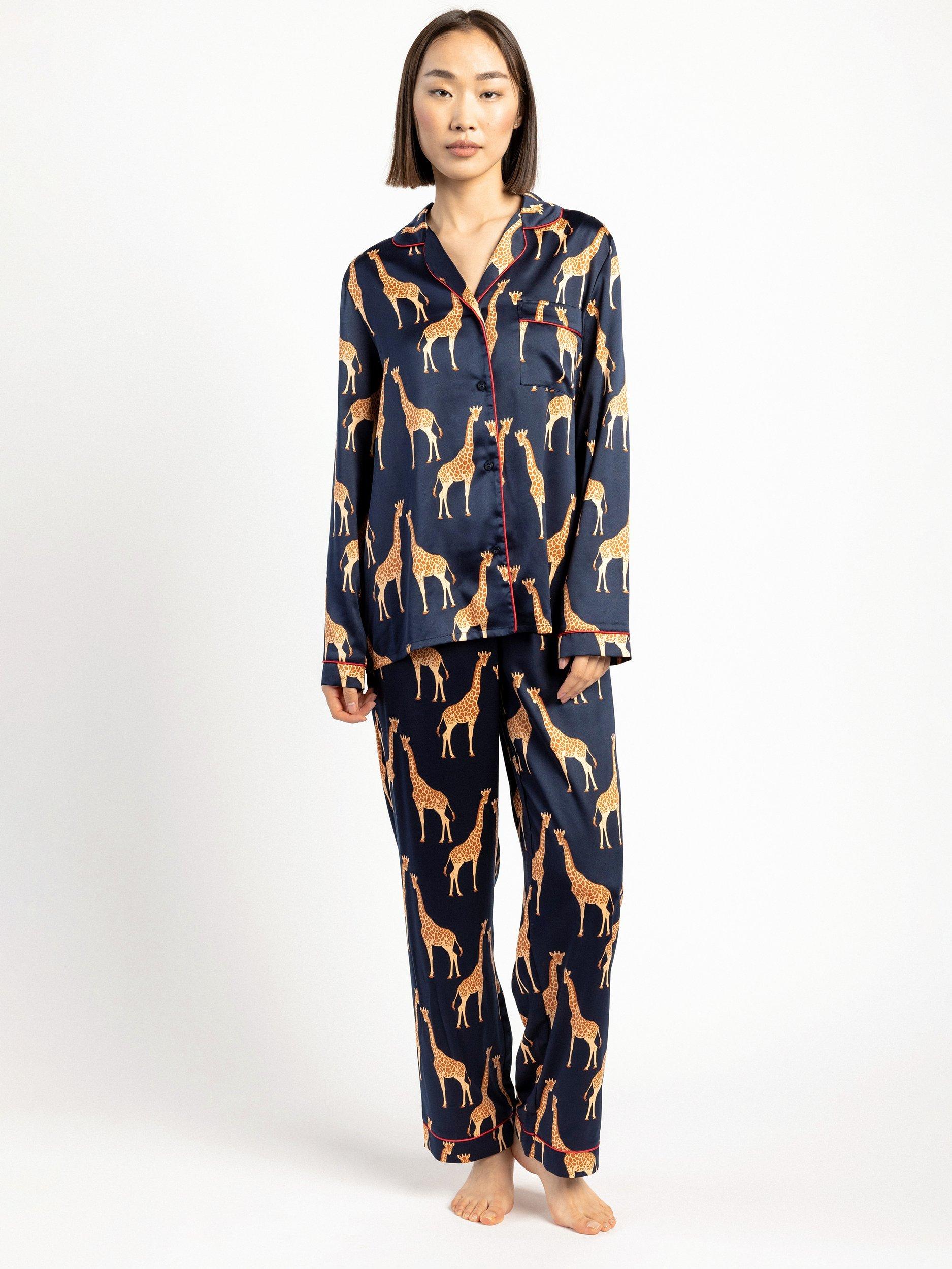 Chelsea Peers Satin Giraffe Print Pyjamas, Navy