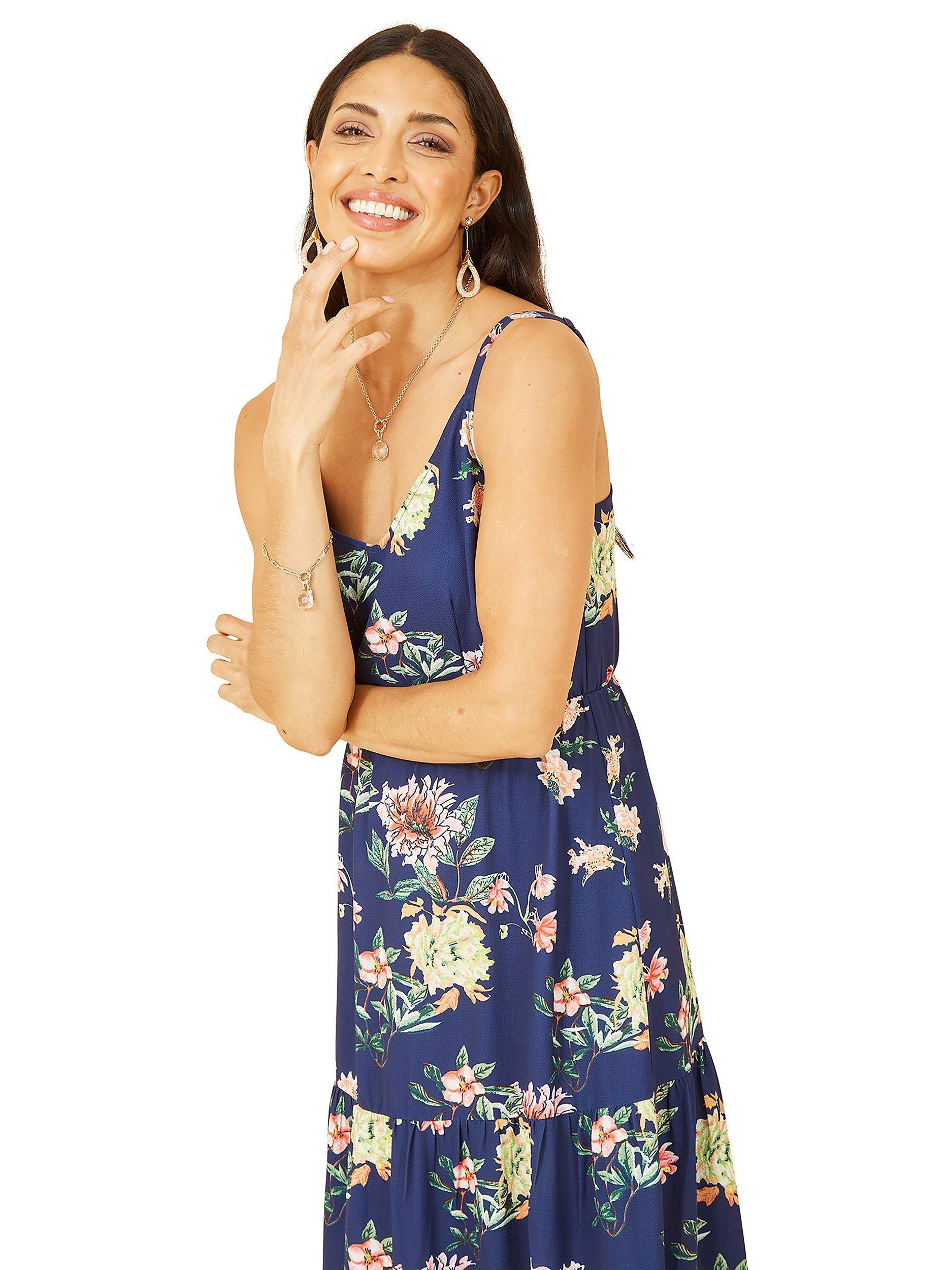 Product image 3 of 5, which shows Yumi Floral Print Maxi Dress, Navy, 16