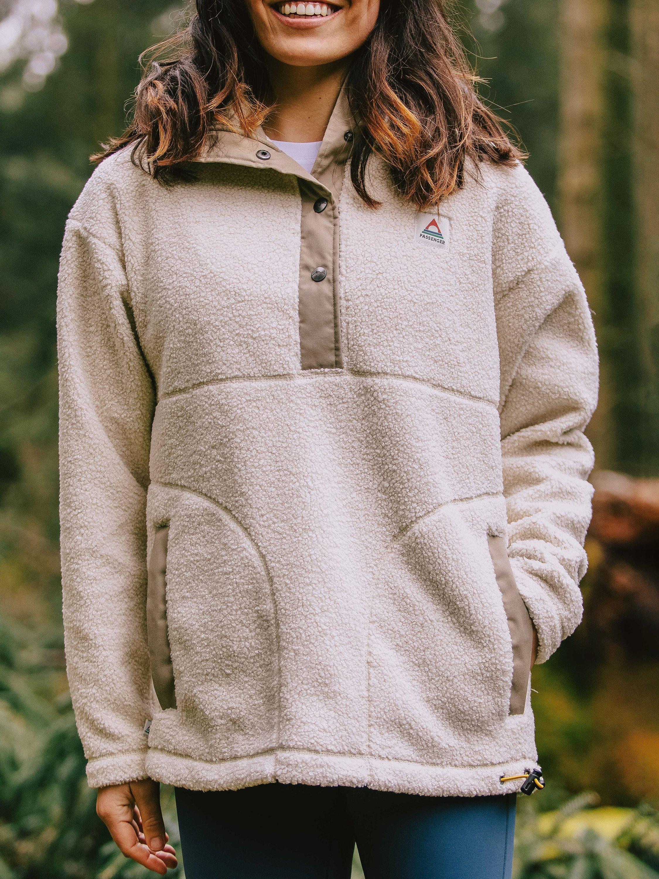 Passenger Calla Hooded Pullover Fleece, Birch