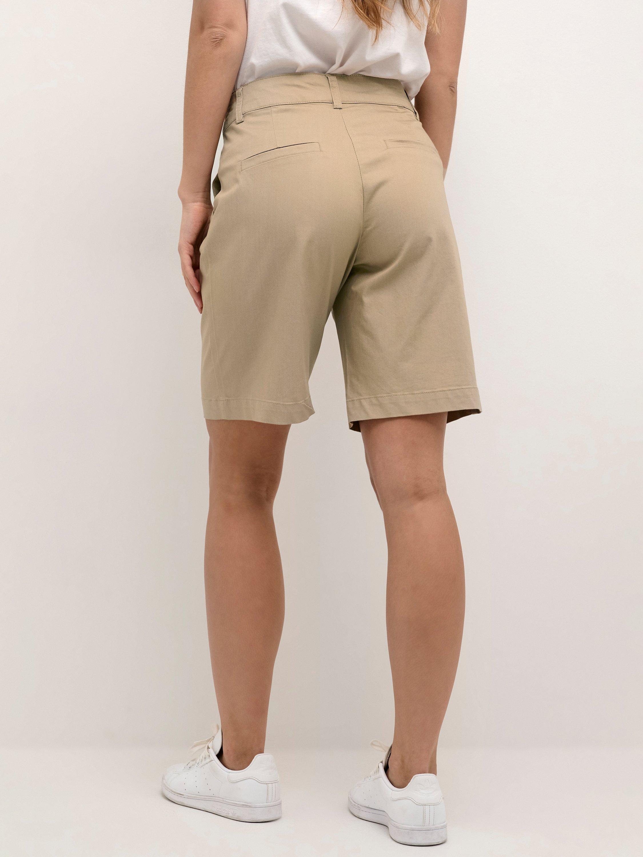 Product image 4 of 5, which shows KAFFE Lea High Waist City Shorts, Classic Sand, 6