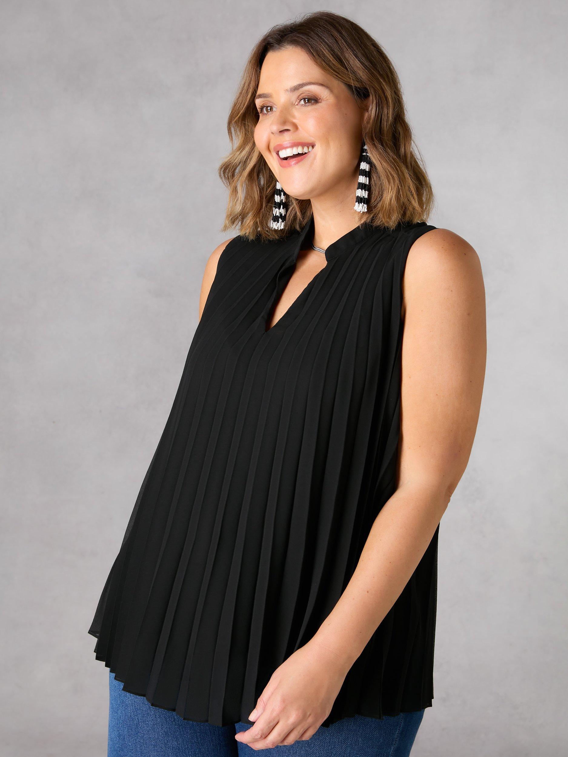 Live Unlimited Pleated Sleeveless Blouse