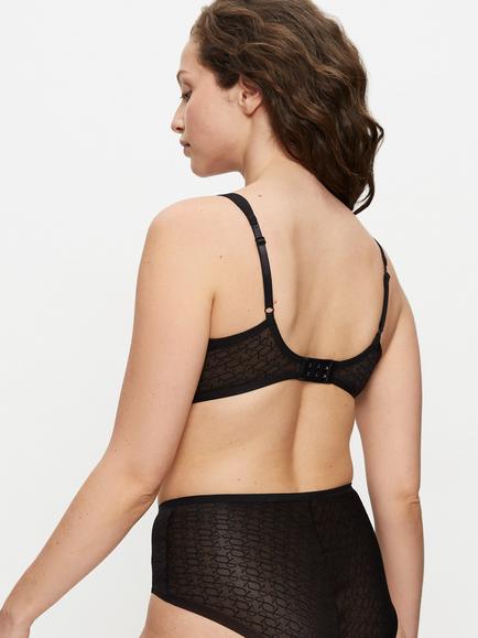 Triumph Signature Sheer Minimiser Bra - view 2, Black