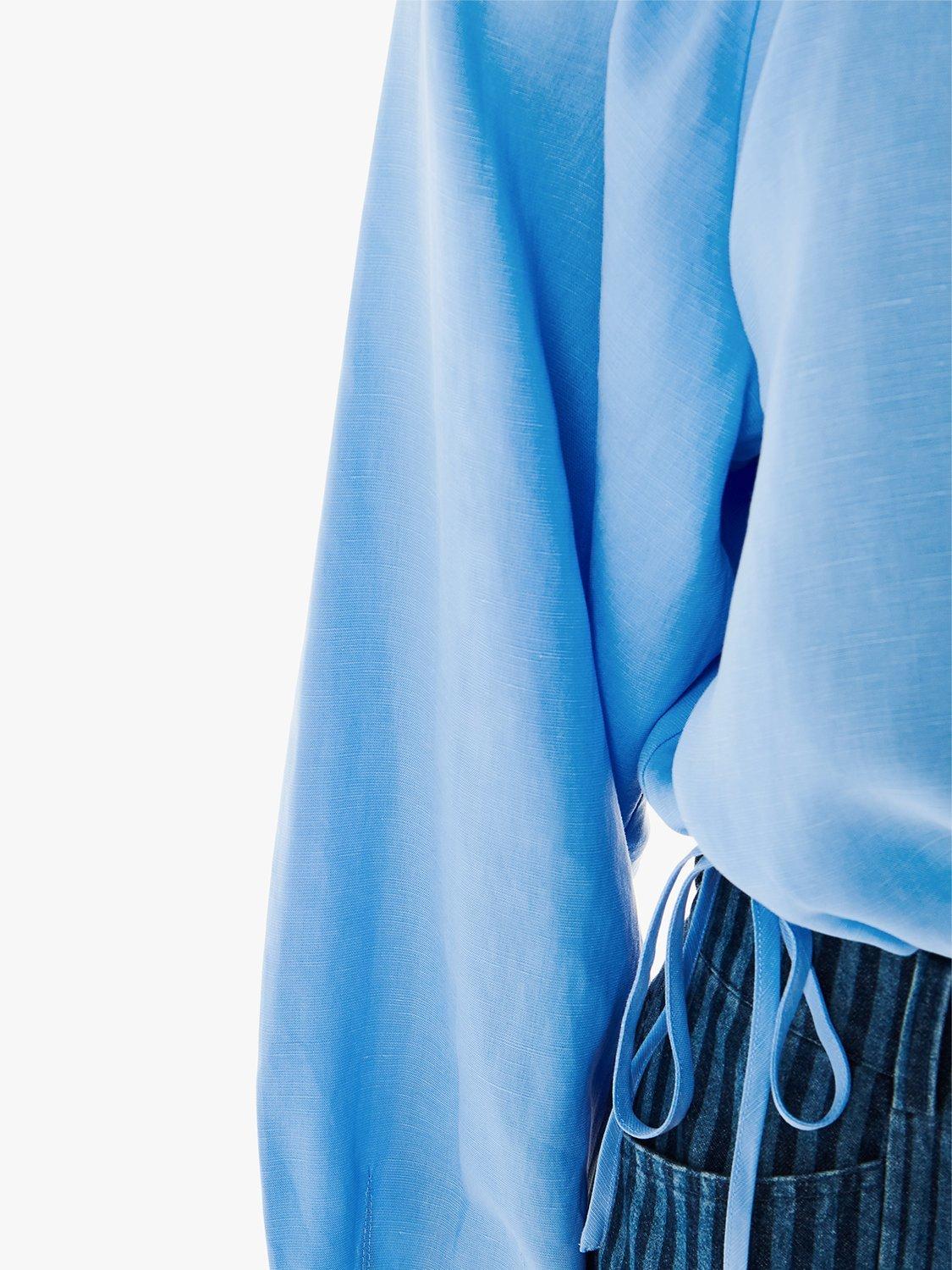 Product image 4 of 6, which shows Whistles Nancy Linen Blend Crop Top, Pale Blue, 18