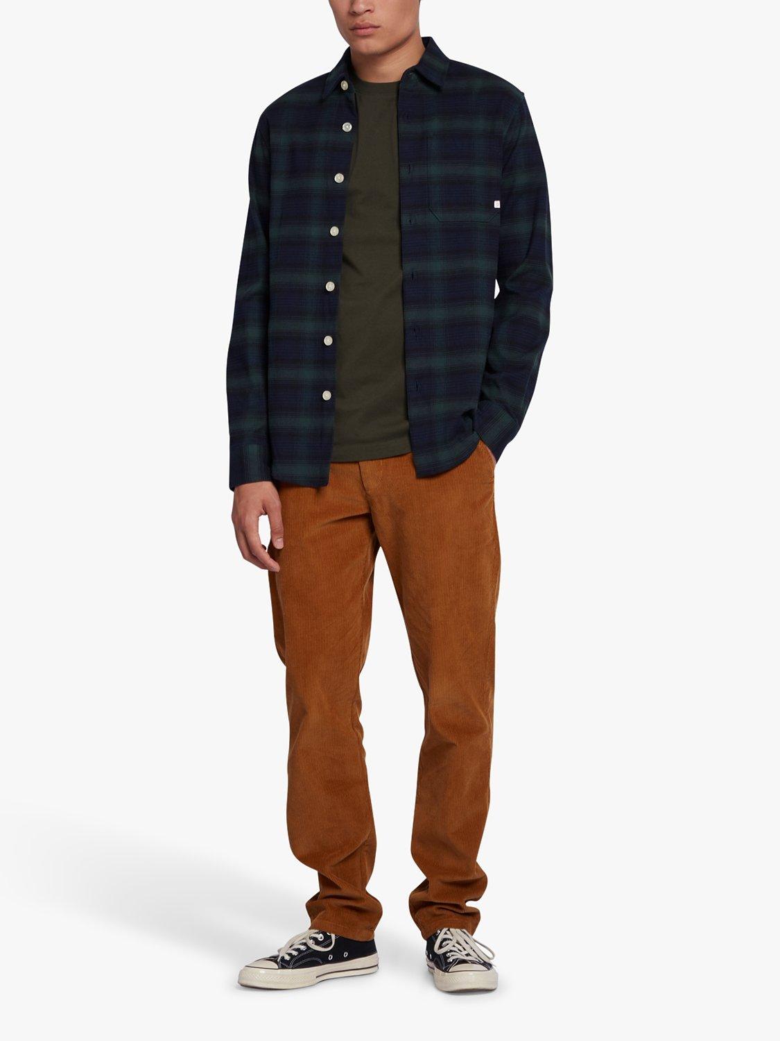 Product image 3 of 5, which shows Farah Danny Regular Fit Organic Cotton T-Shirt, Evergreen, S