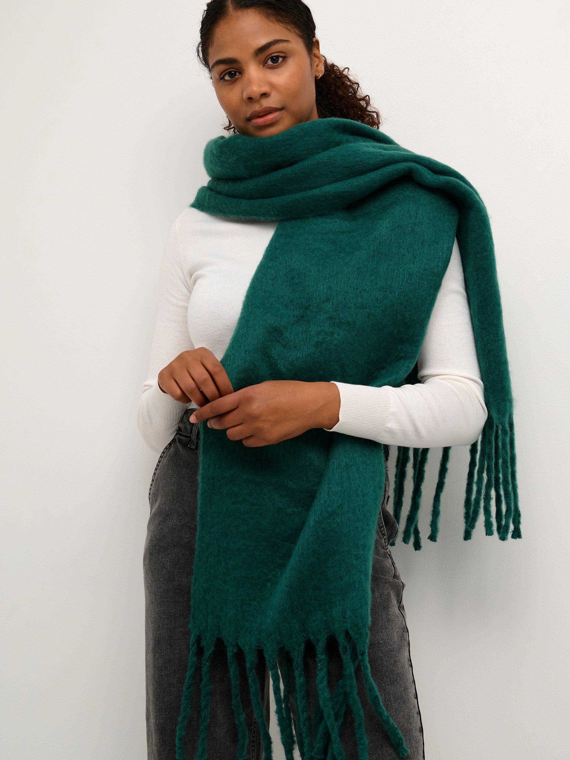 KAFFE Ea Fluffy Fringe Scarf