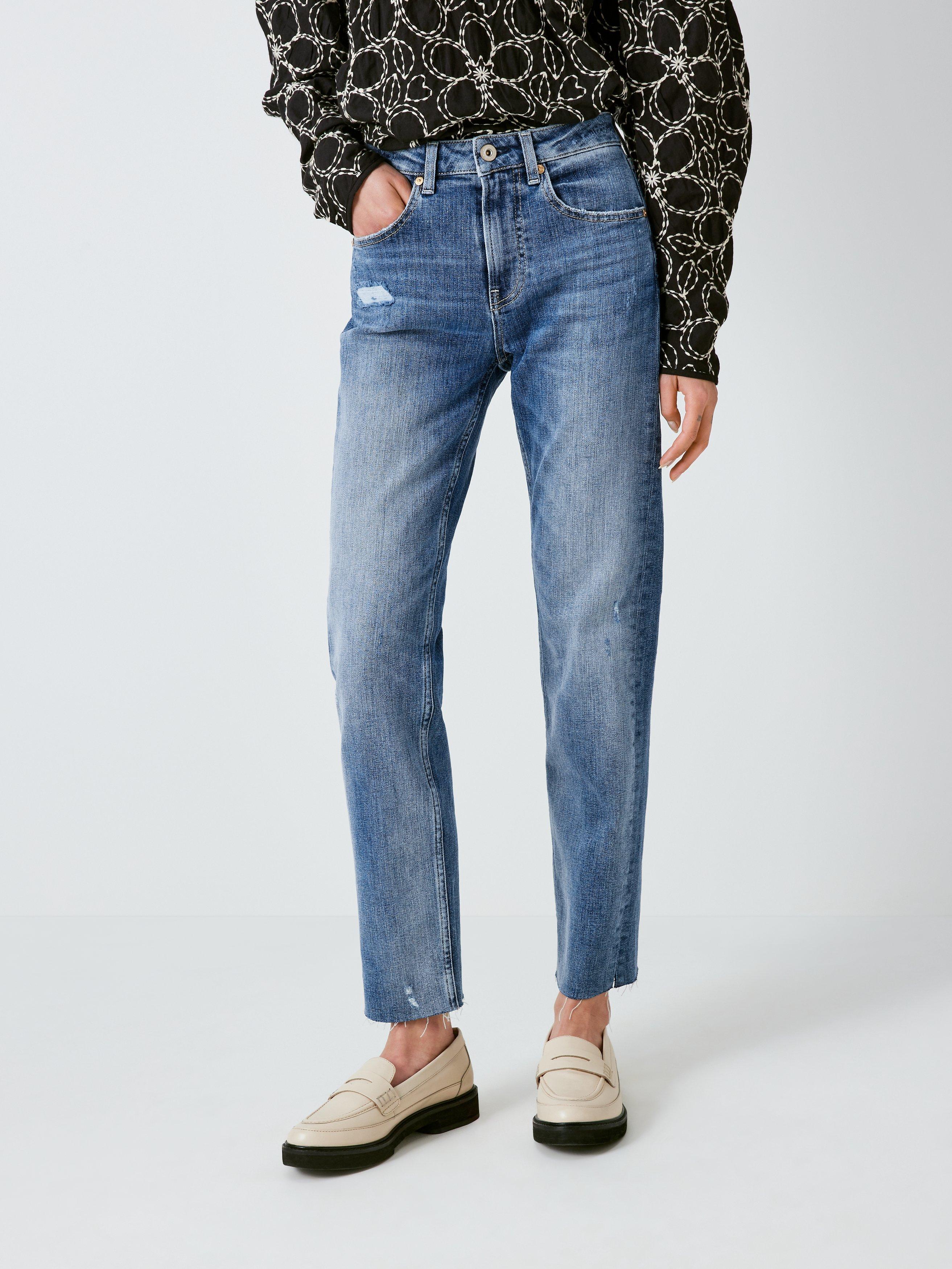AG Girlfriend Straight Leg Jeans, 18 Boulevard