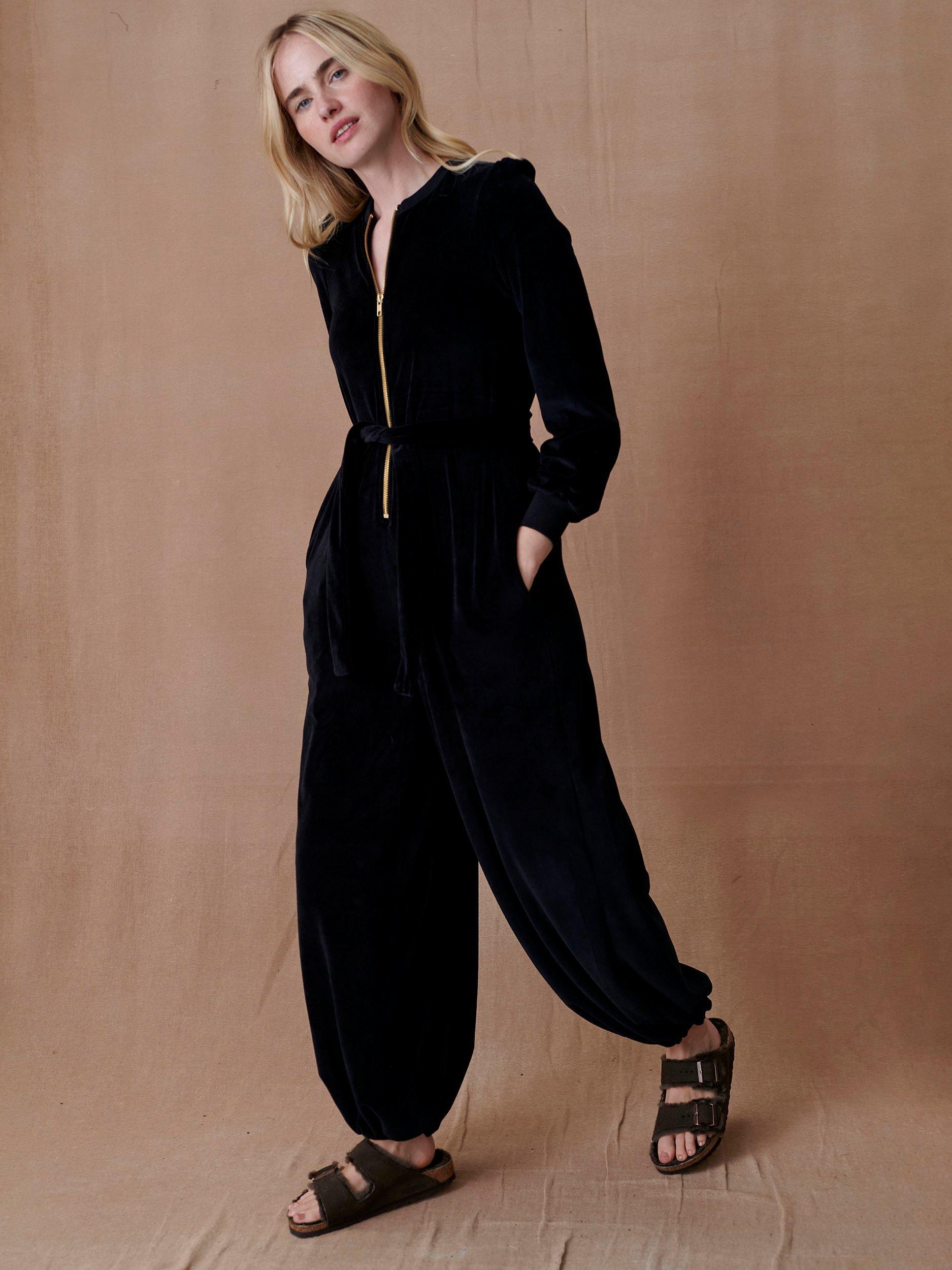 Cape Cove Yogi Plain Velour Jumpsuit, Black