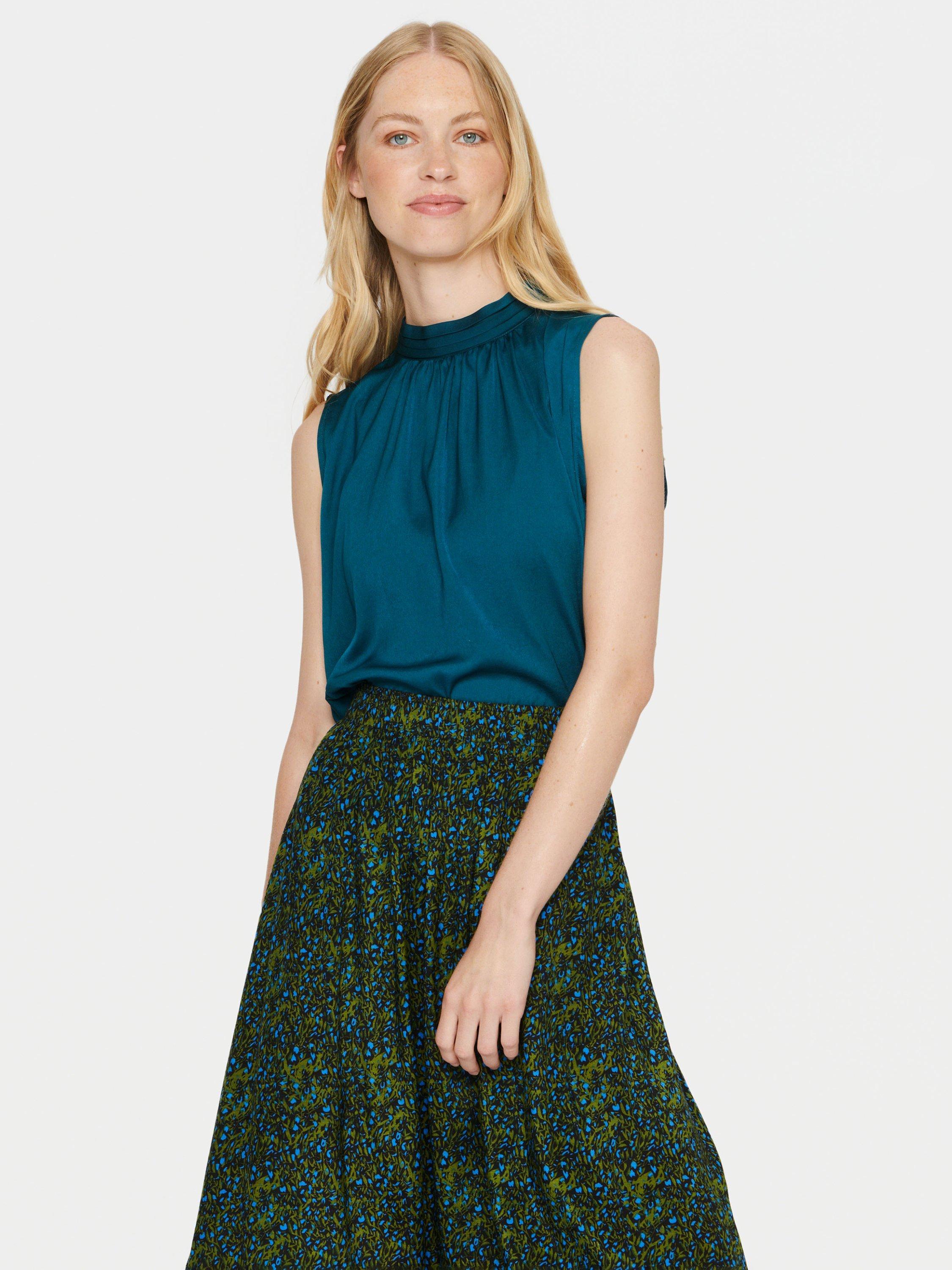 Saint Tropez Aileen Top, Reflecting Pond