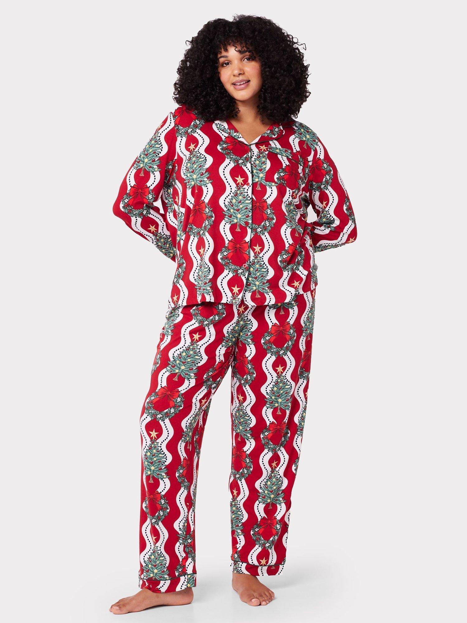 Chelsea Peers Curve Festive Wreath Print Pyjamas Red Multi