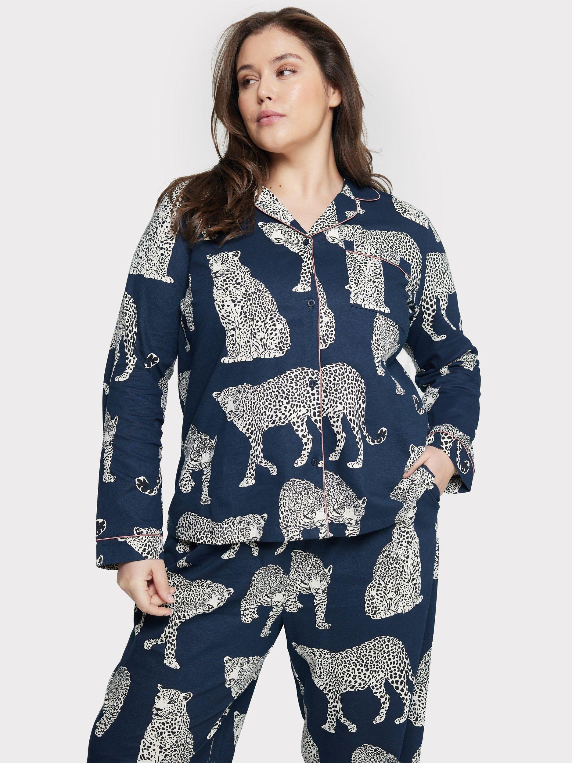 Chelsea Peers Curve Leopard Print Organic Cotton Pyjama Set, Navy