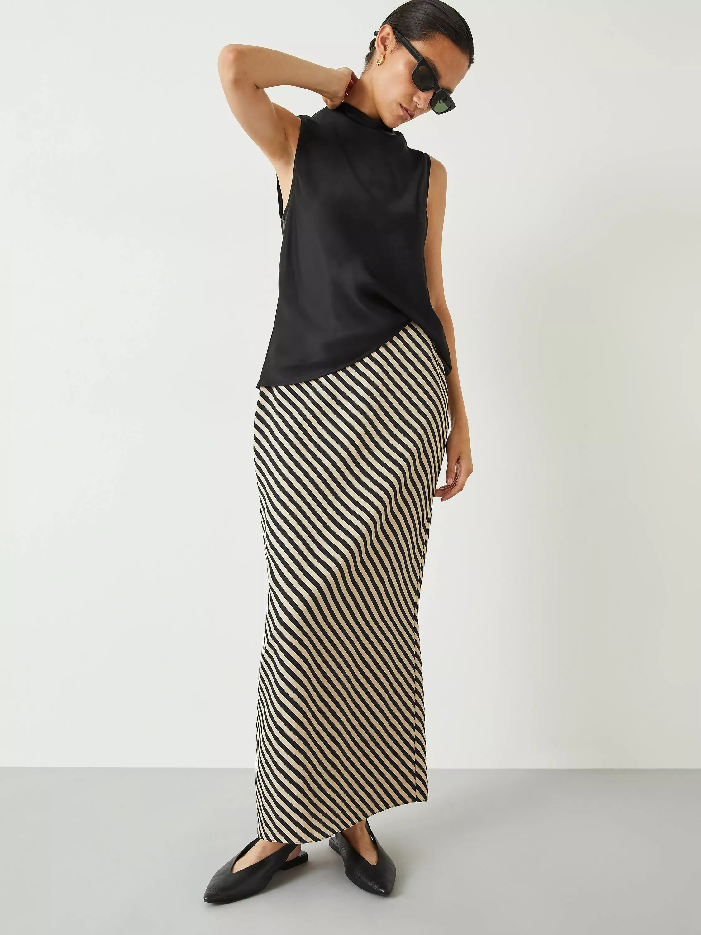 Reema Diagonal Stripe Split Maxi Skirt Black Cream