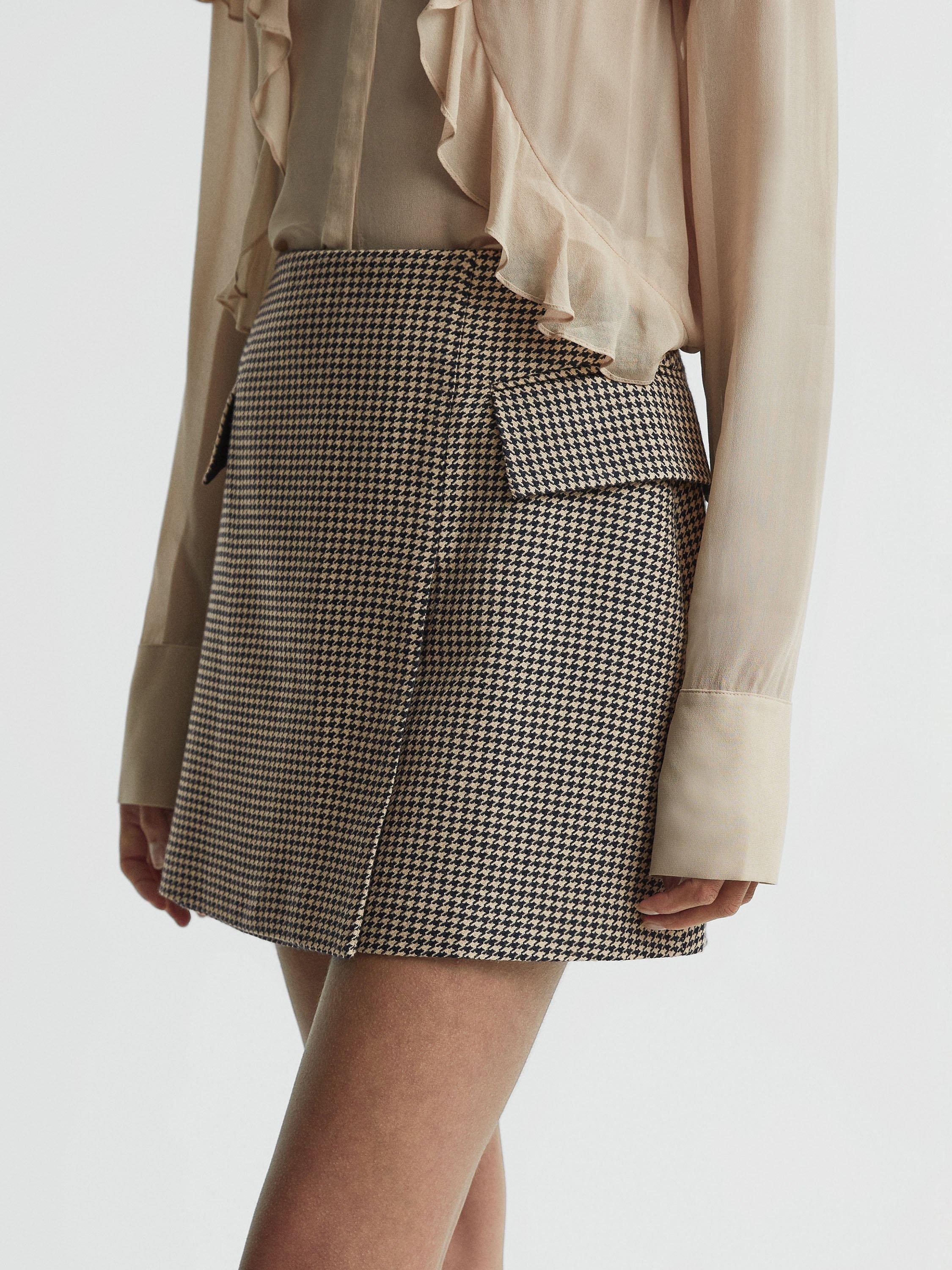 Reiss Ella Wool Blend Houndstooth Mini Skirt, Black/Camel