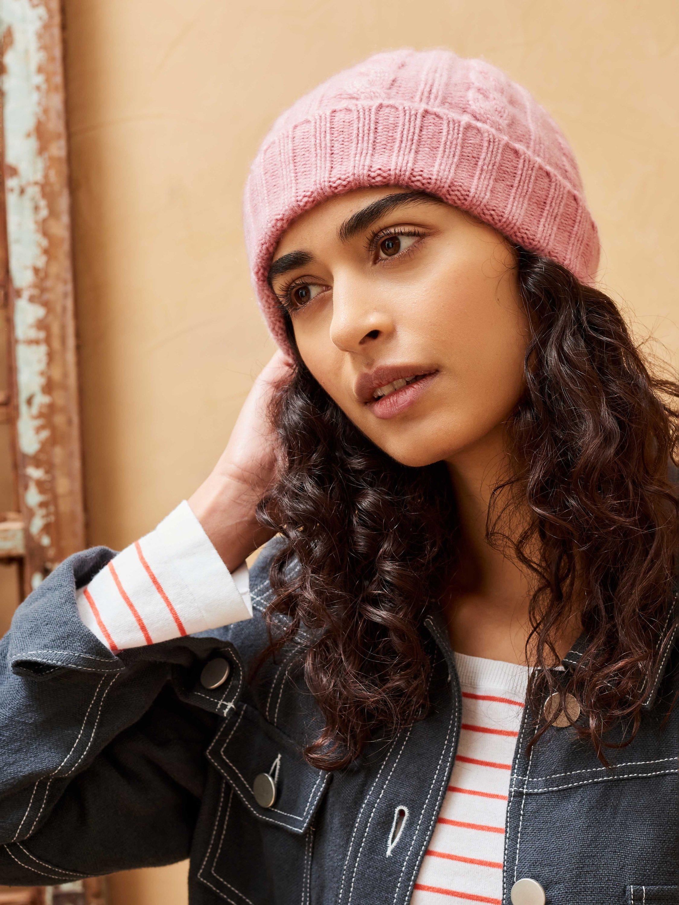 Brora Cashmere Cable Knit Beanie Hat, Shell, One Size