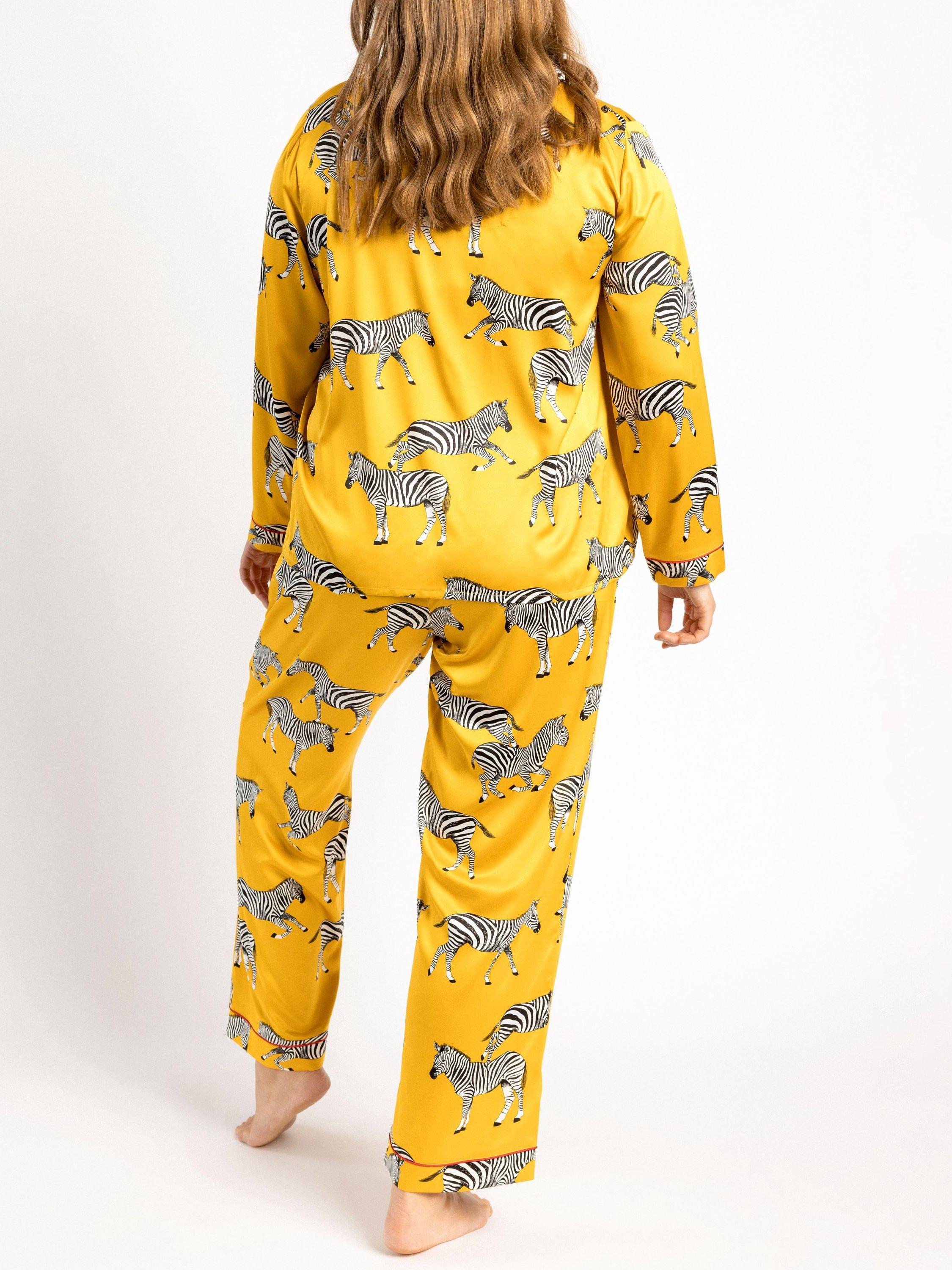 Chelsea Peers Curve Zebra Long Shirt Satin Pyjama Set, Mustard, 18
