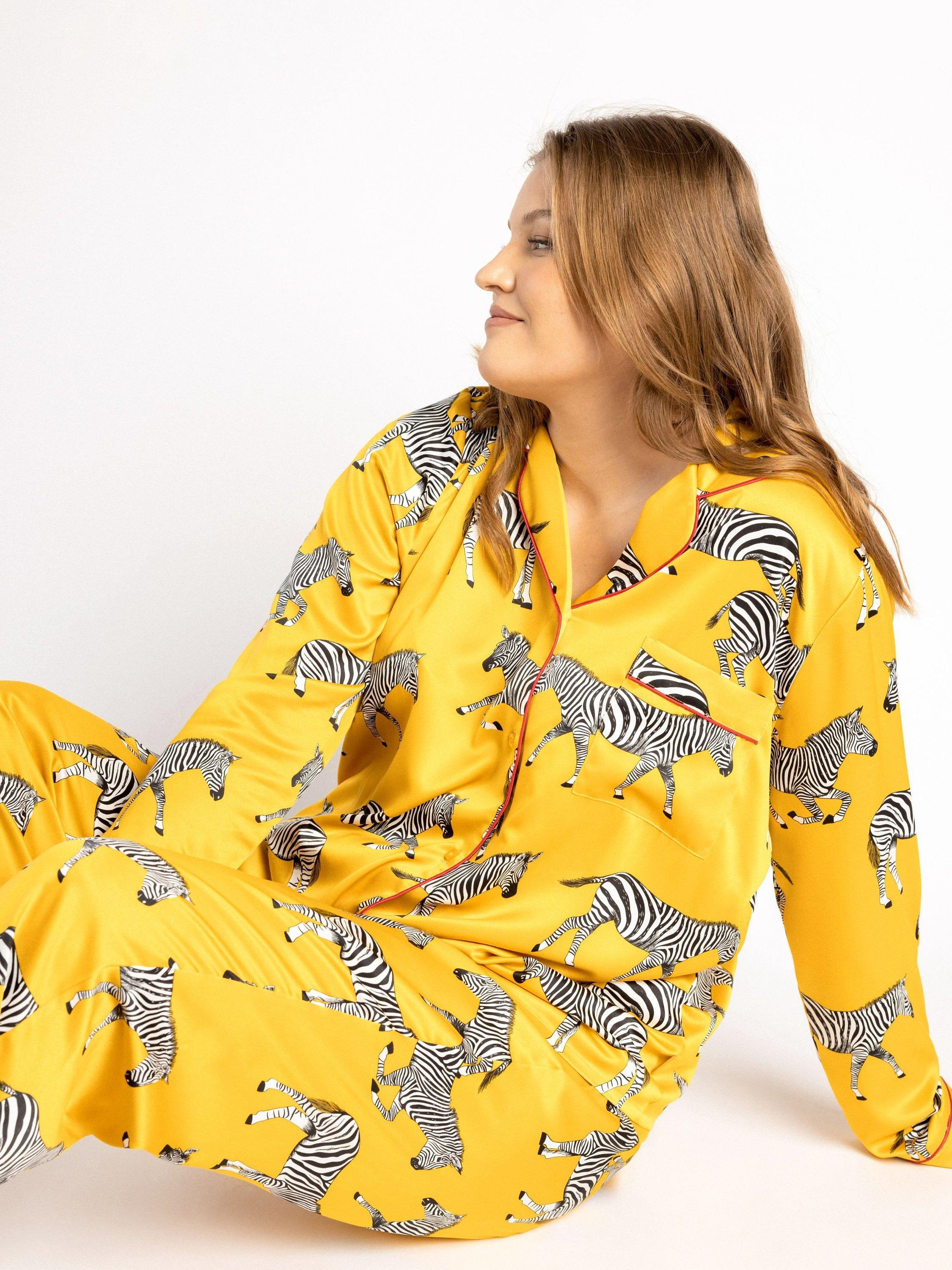 Chelsea Peers Curve Zebra Long Shirt Satin Pyjama Set, Mustard, 18