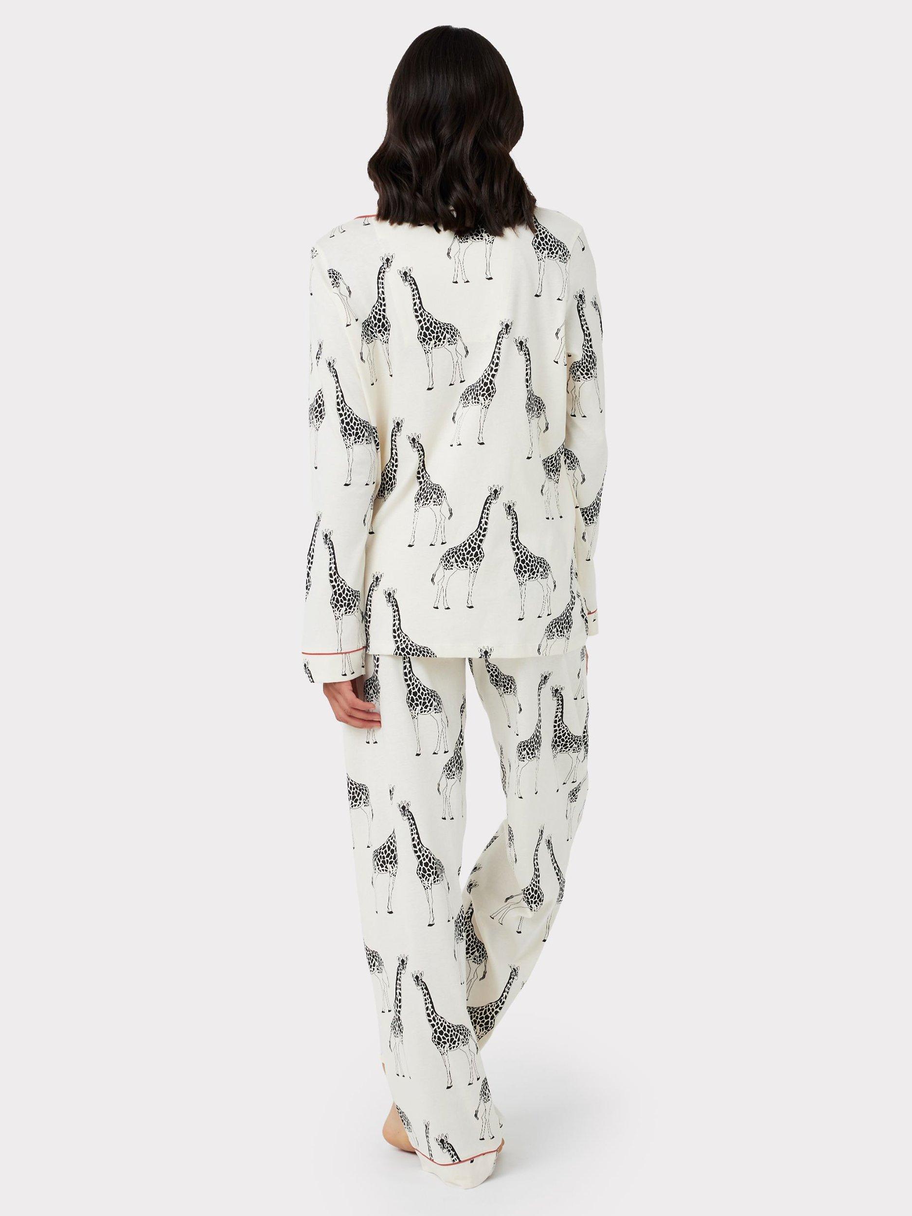 Product image 5 of 5, which shows Chelsea Peers Giraffe Long Shirt Organic Cotton Maternity Pyjama Set, Off White, 10