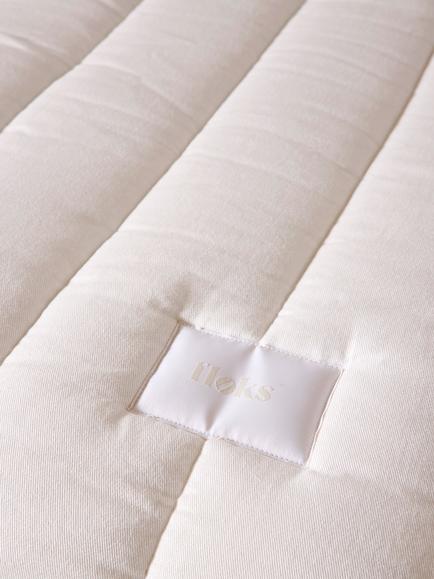 Floks British Wool Mattress Topper - view 2, Natural
