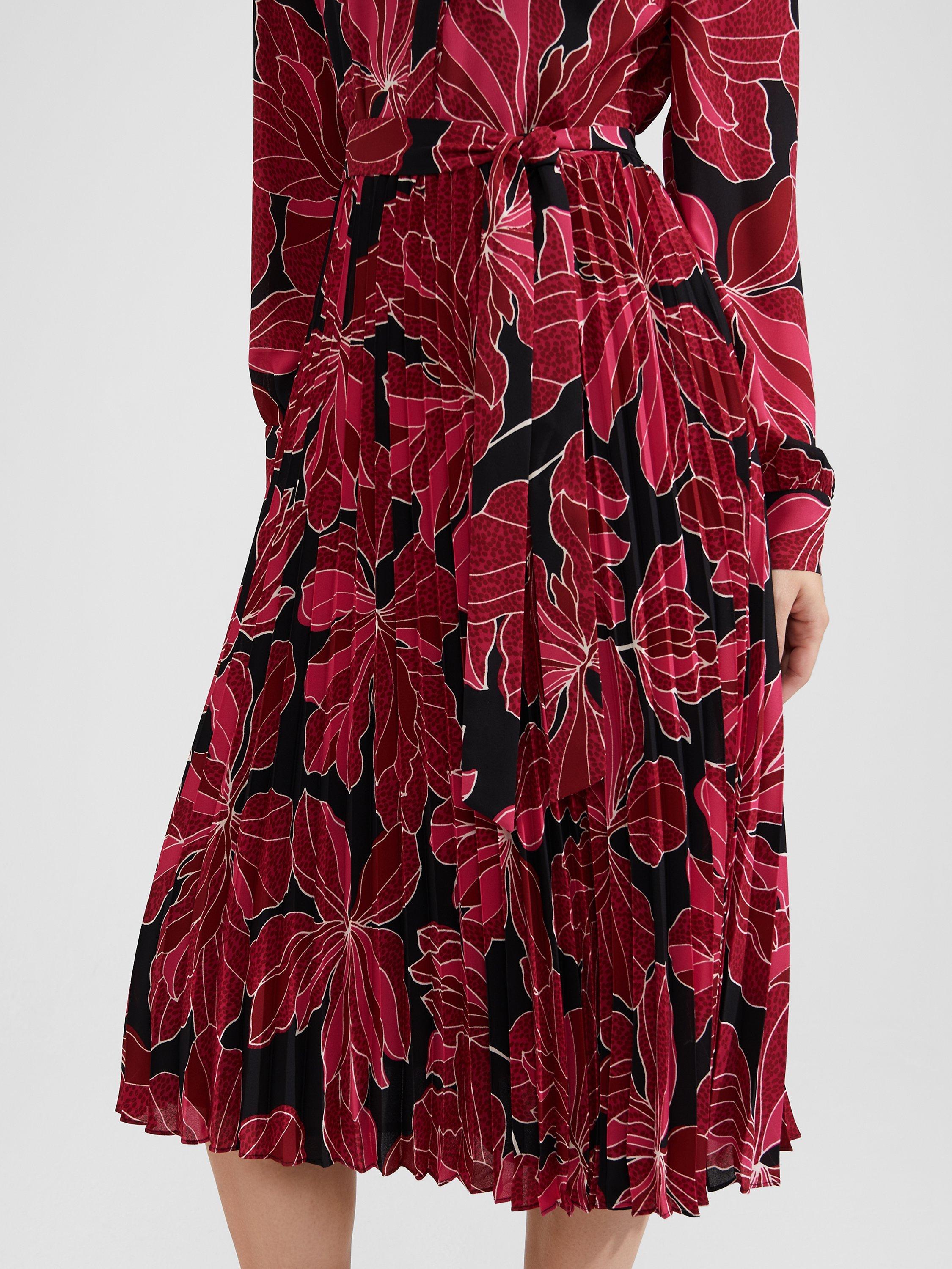 Product image 6 of 7, which shows Hobbs Laurenza Pleated Dress, Black/Pink, 10