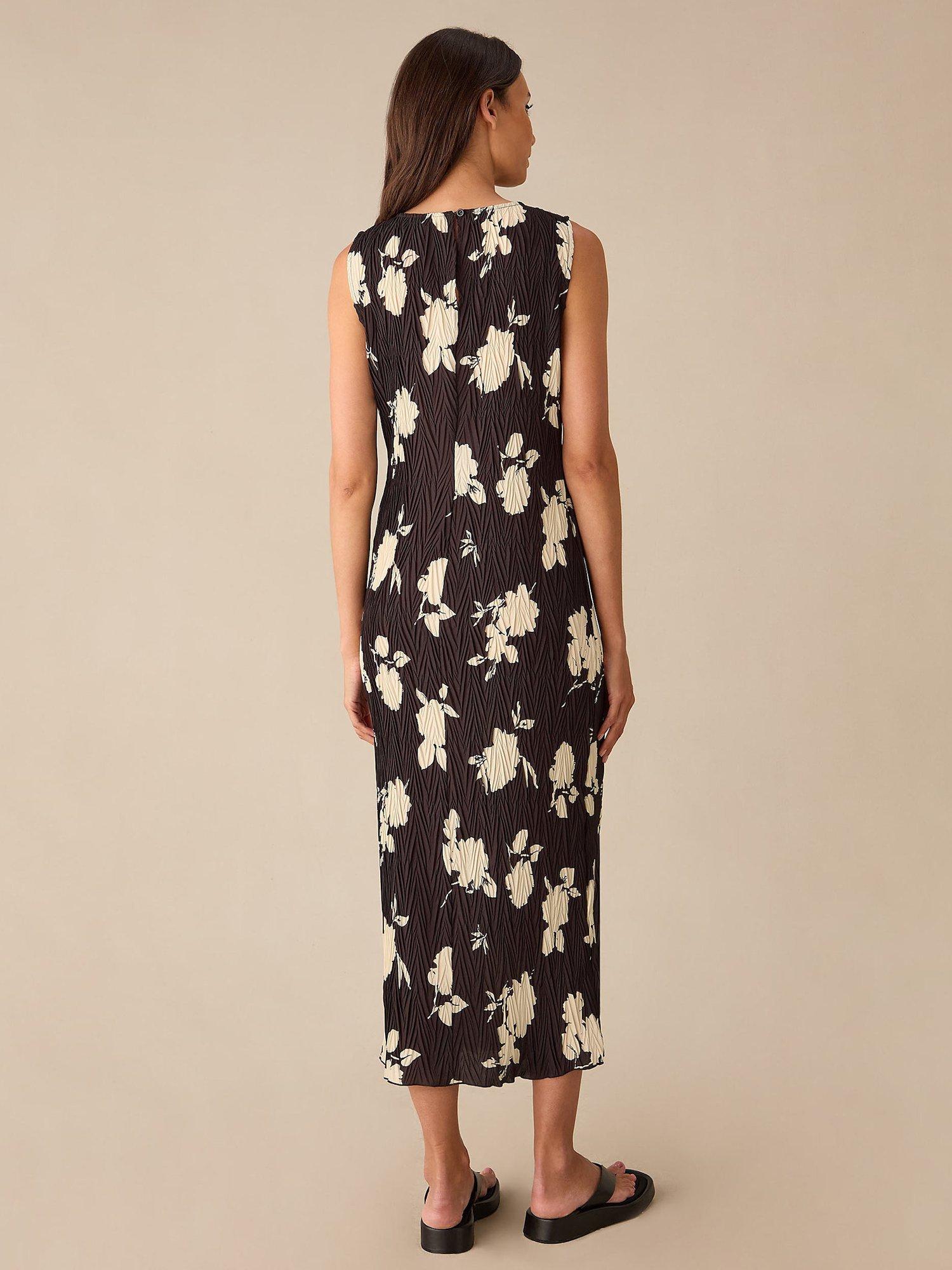 Product image 3 of 4, which shows Ro&Zo Mono Floral Print Plisse Tube Dress, Black, 8