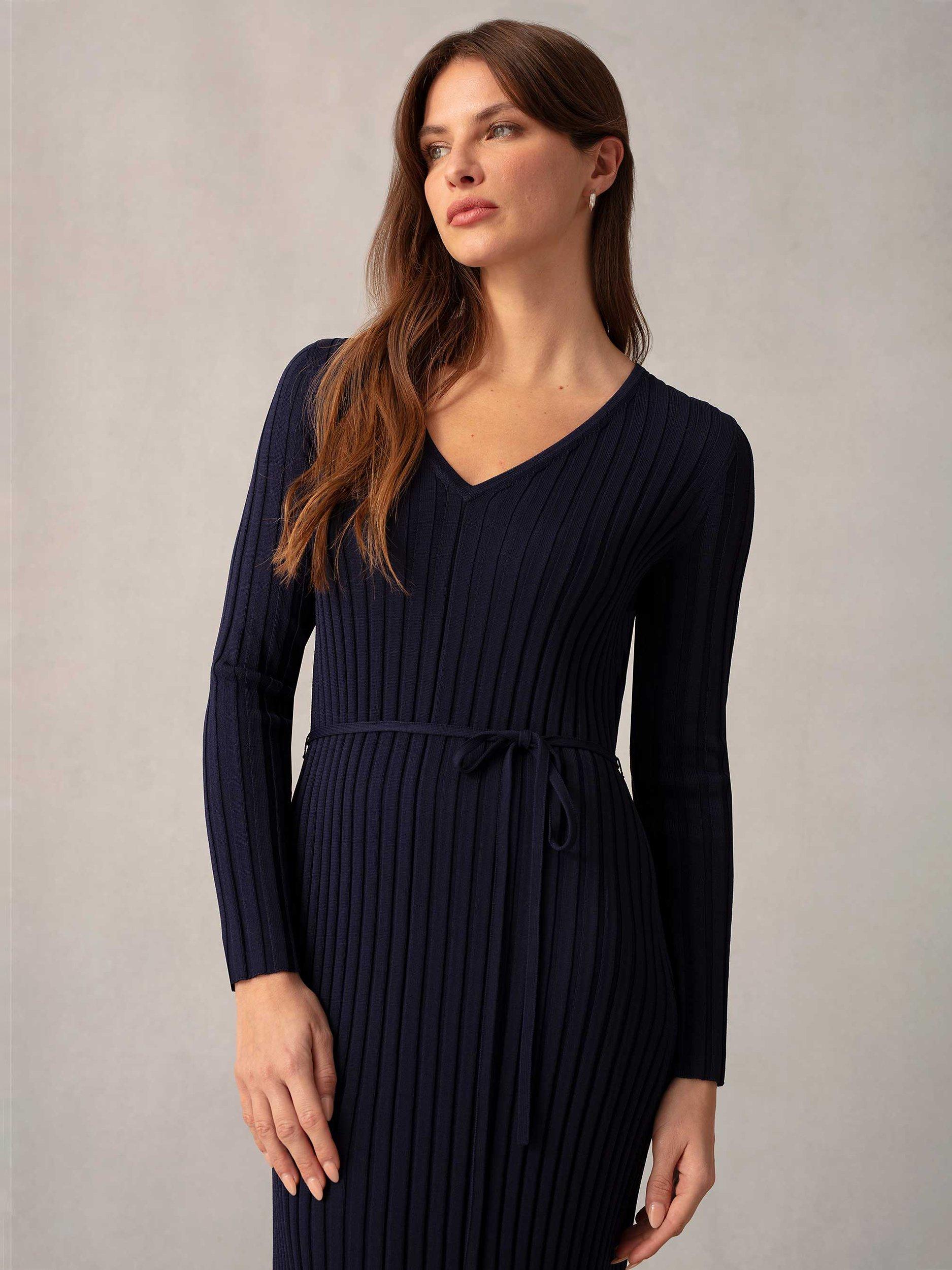 Product image 3 of 5, which shows Ro&Zo Wide Rib Knit V-Neck Maxi Dress, Navy, 8