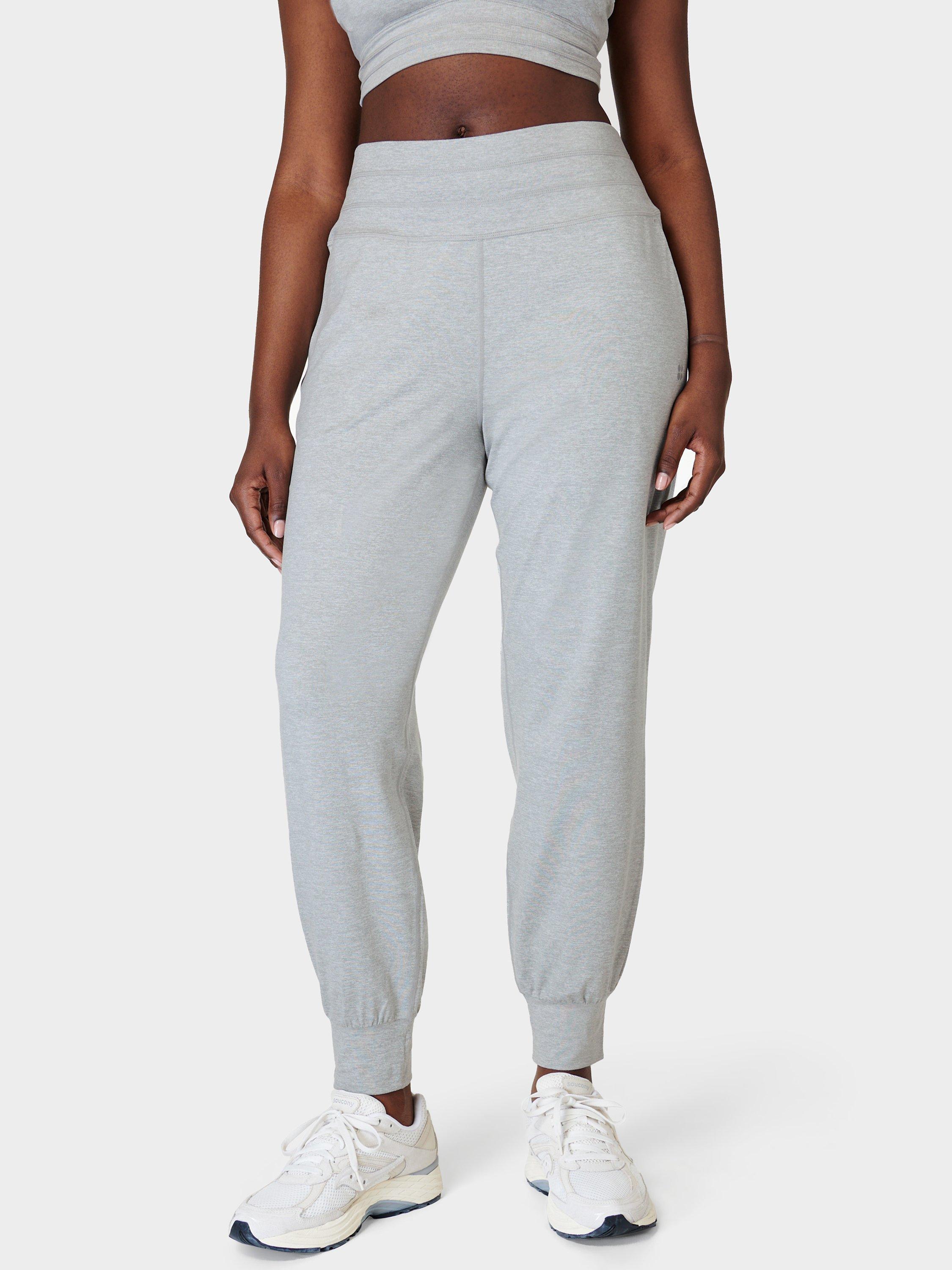 Nike yoga joggers best sale