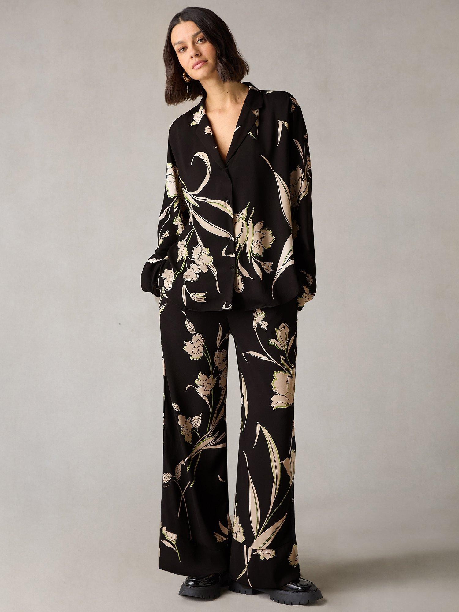 Ro&Zo Petite Climbing Floral Print Wide Leg Trousers, Black/Multi