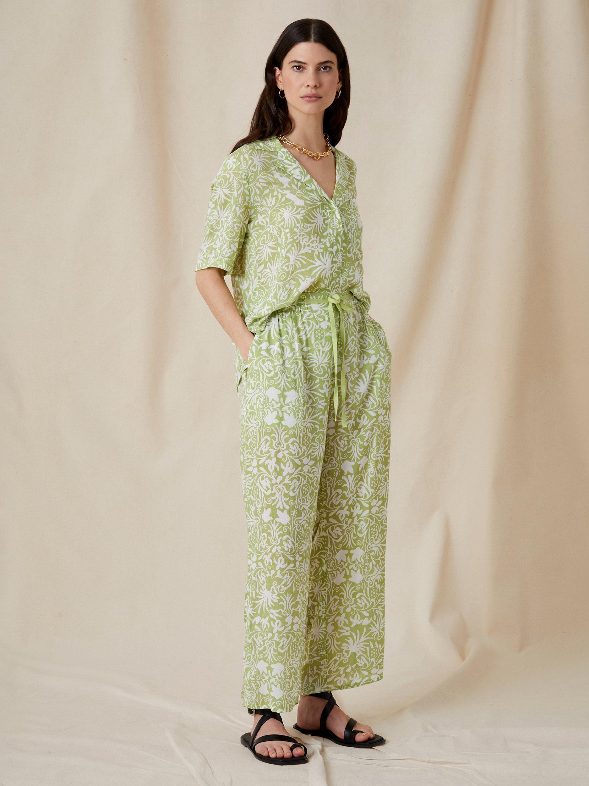 Great Plains Cadiz Floral Short Sleeve Shirt, Kiwi Milk