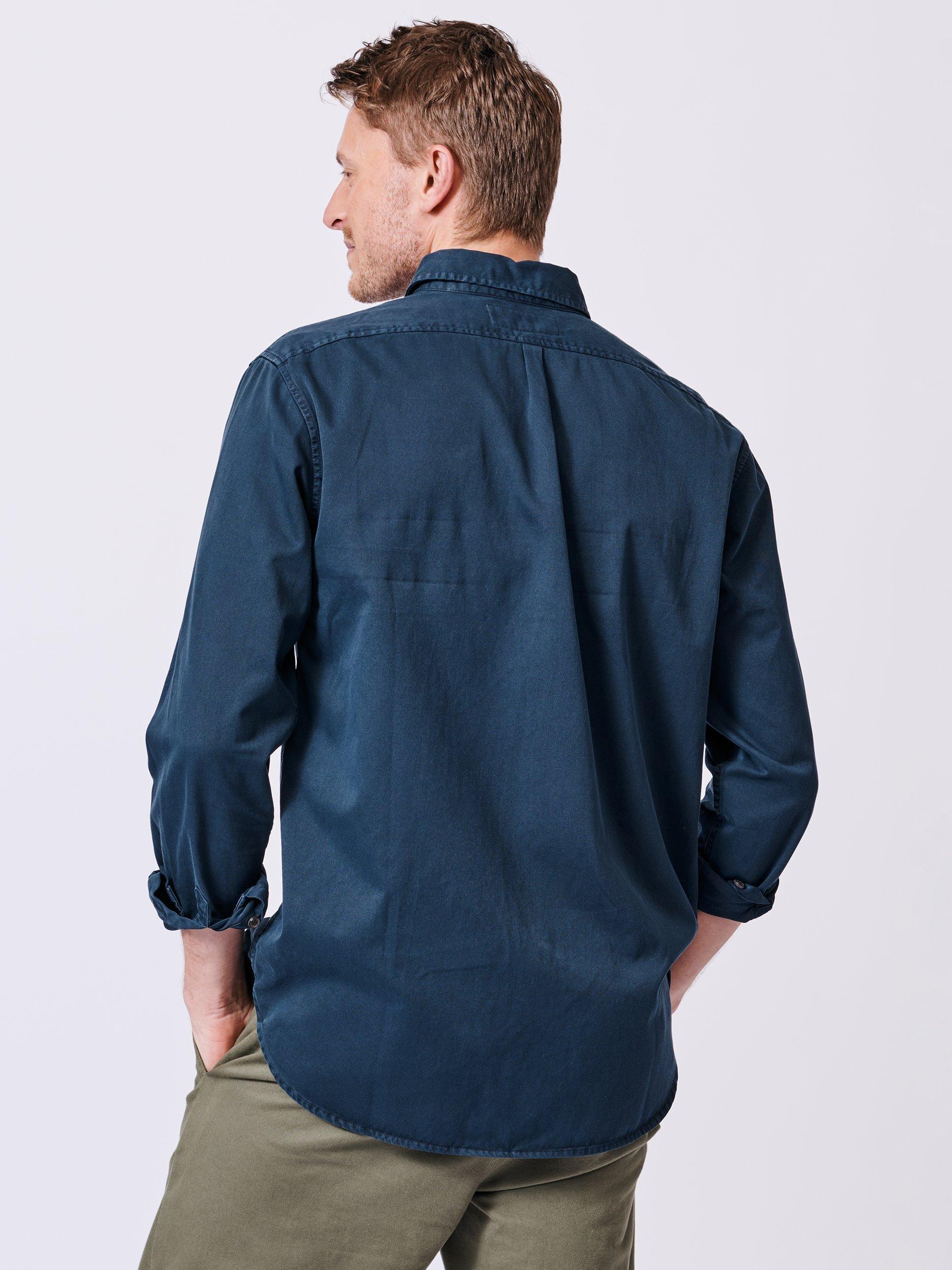 Product image 2 of 6, which shows Aubin Hessle Garment Dyed Cotton Shirt, Navy, S