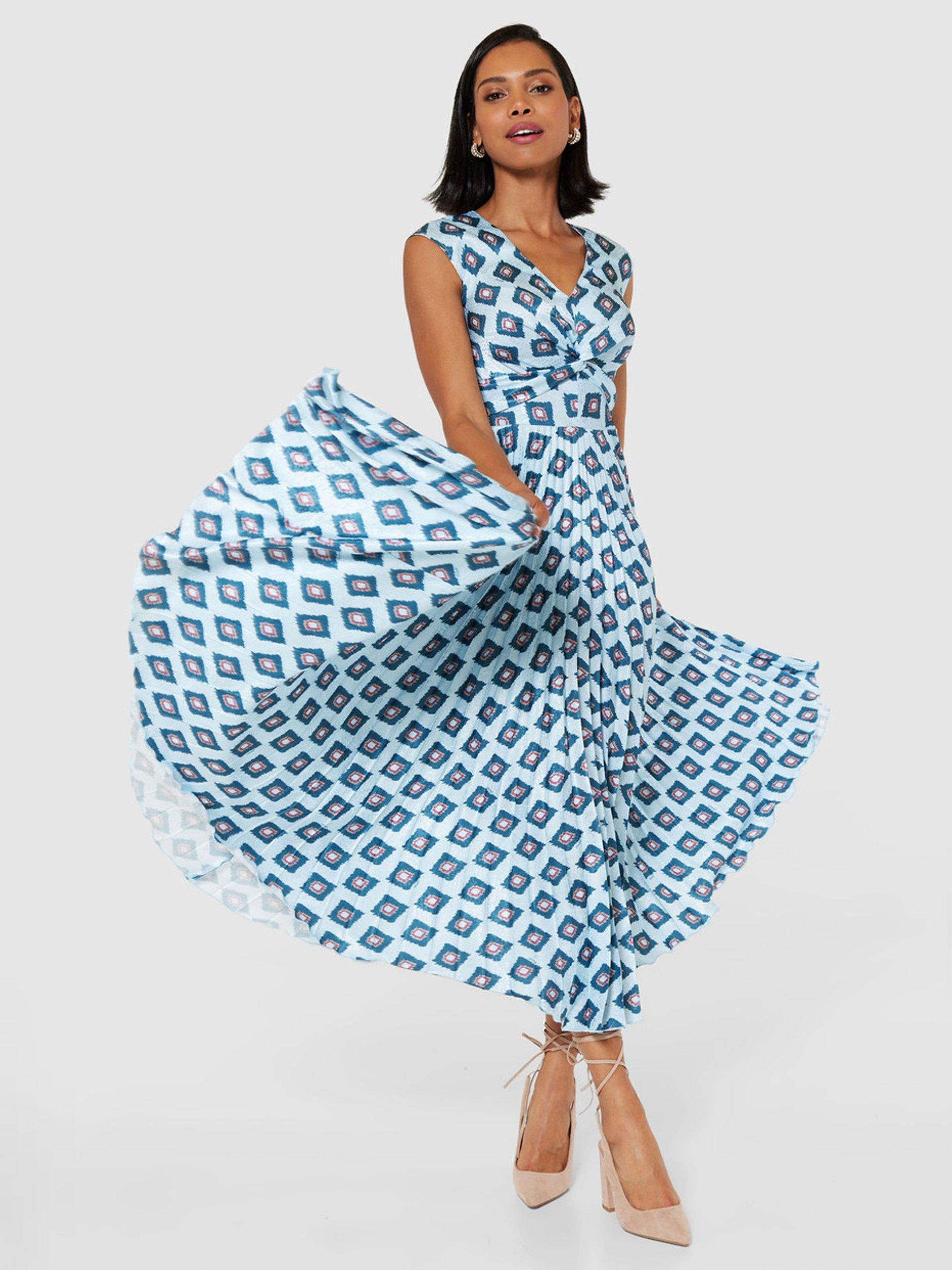 Closet London V Neck Pleated Midi Dress Baby Blue