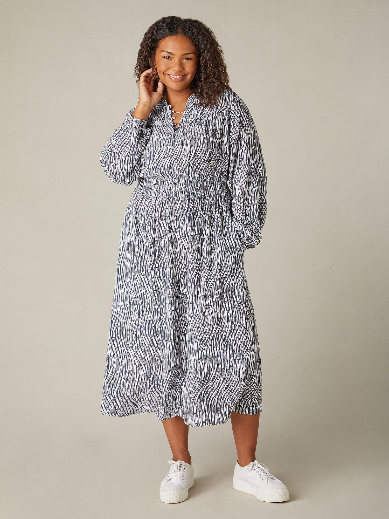 Live Unlimited Curve Leaf Print Shirred Waist Midaxi Dress, Grey/Multi