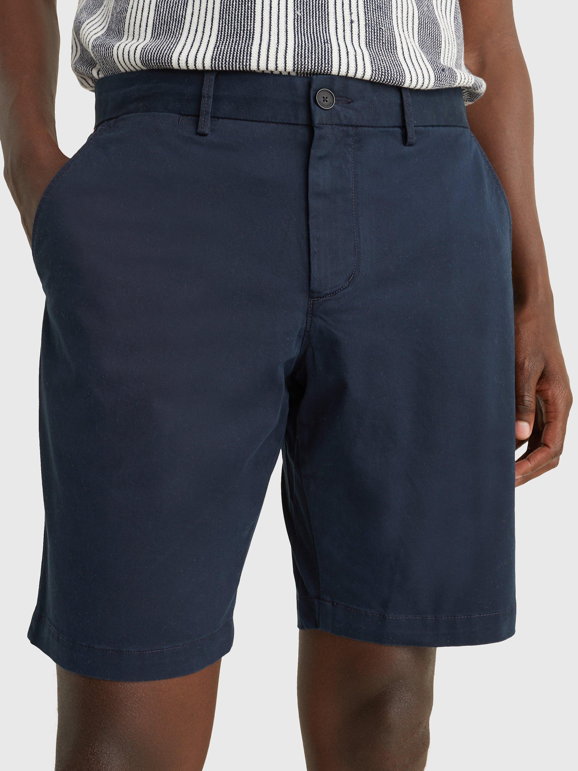 Product image 1 of 5, which shows Tommy Hilfiger 1985 Harlem Chino Shorts, Desert Sky, 30R