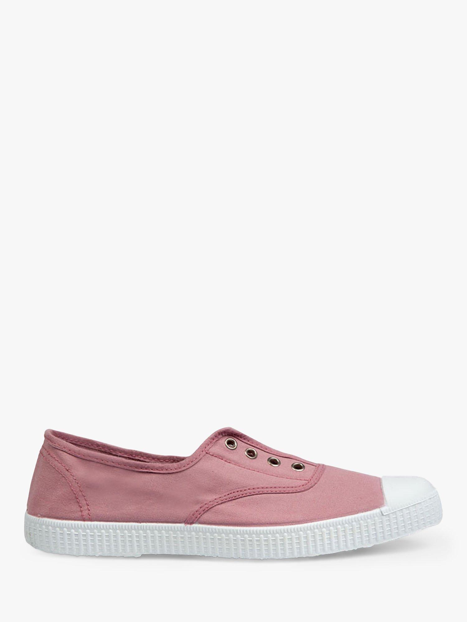 Product image 1 of 2, which shows Trotters Adult Hampton Plum Canvas Shoes, Rosa, 5