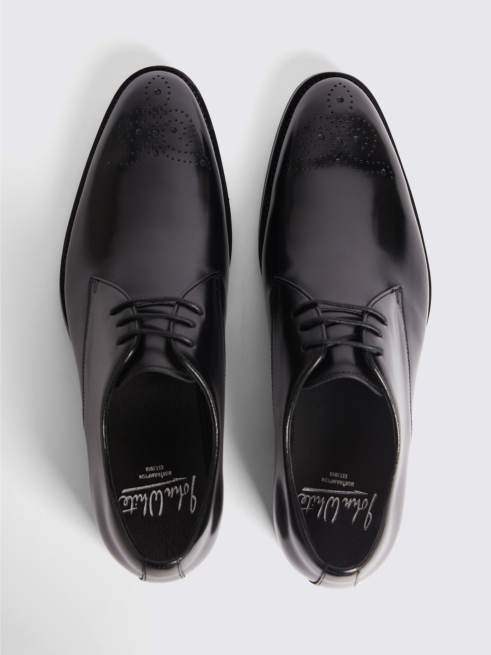 Product image 3 of 5, which shows Moss John White Romsey Leather Lace Up Brouges, Black, 7