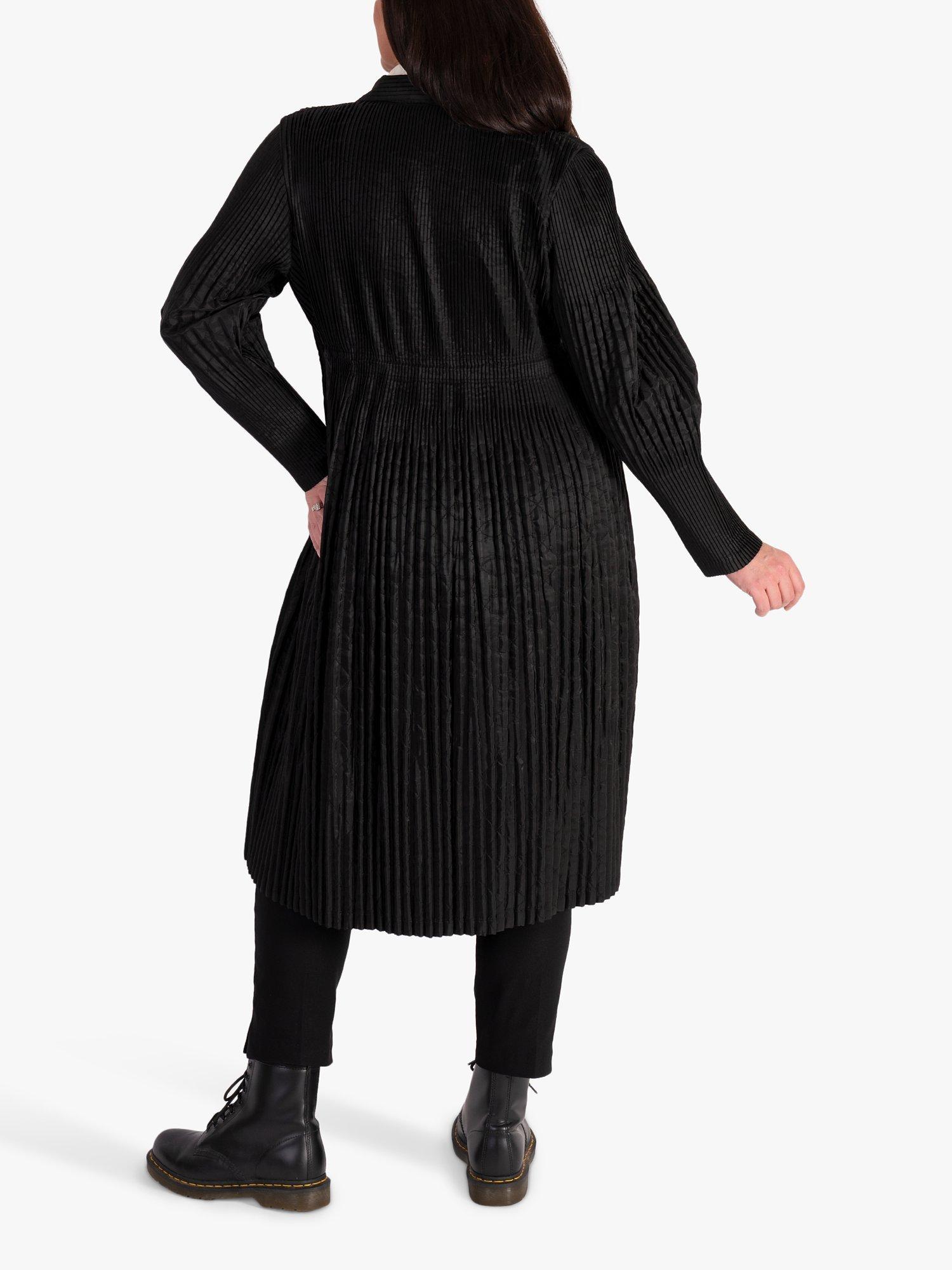 Product image 2 of 6, which shows chesca Lightweight Quilt Pleated Long Coat, Black, L-XL