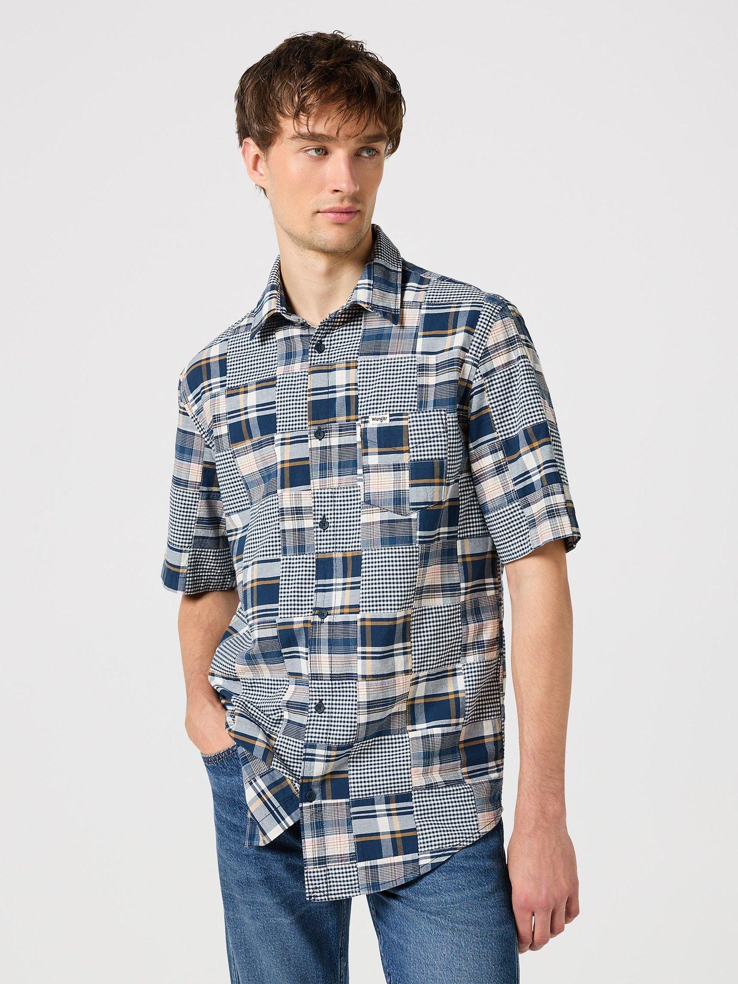 Wrangler Short Sleeve One Pocket Shirt, Blue Patchwork