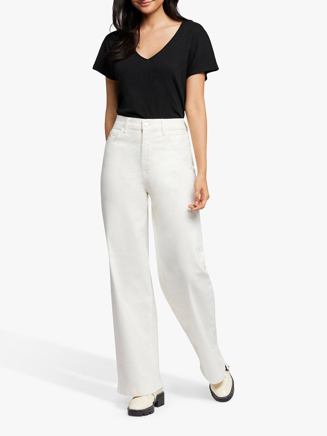 Product image 2 of 6, which shows Current/Elliott The Pioneer High Rise Wide Leg Jean, Moonbeam, W32/L30