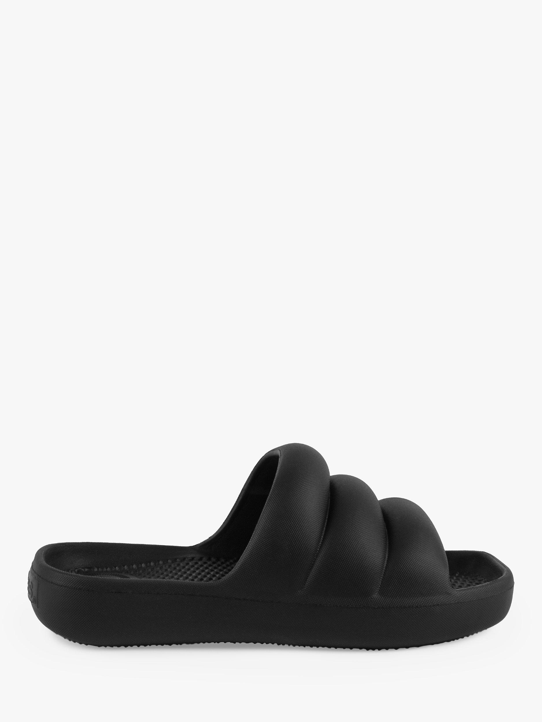 Product image 1 of 6, which shows totes Puffy Slider Sandals, Black, 4