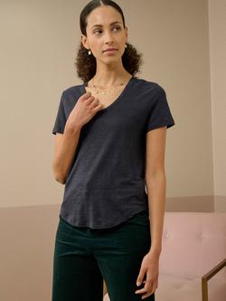 Brora Linen V-Neck T-Shirt, Ink