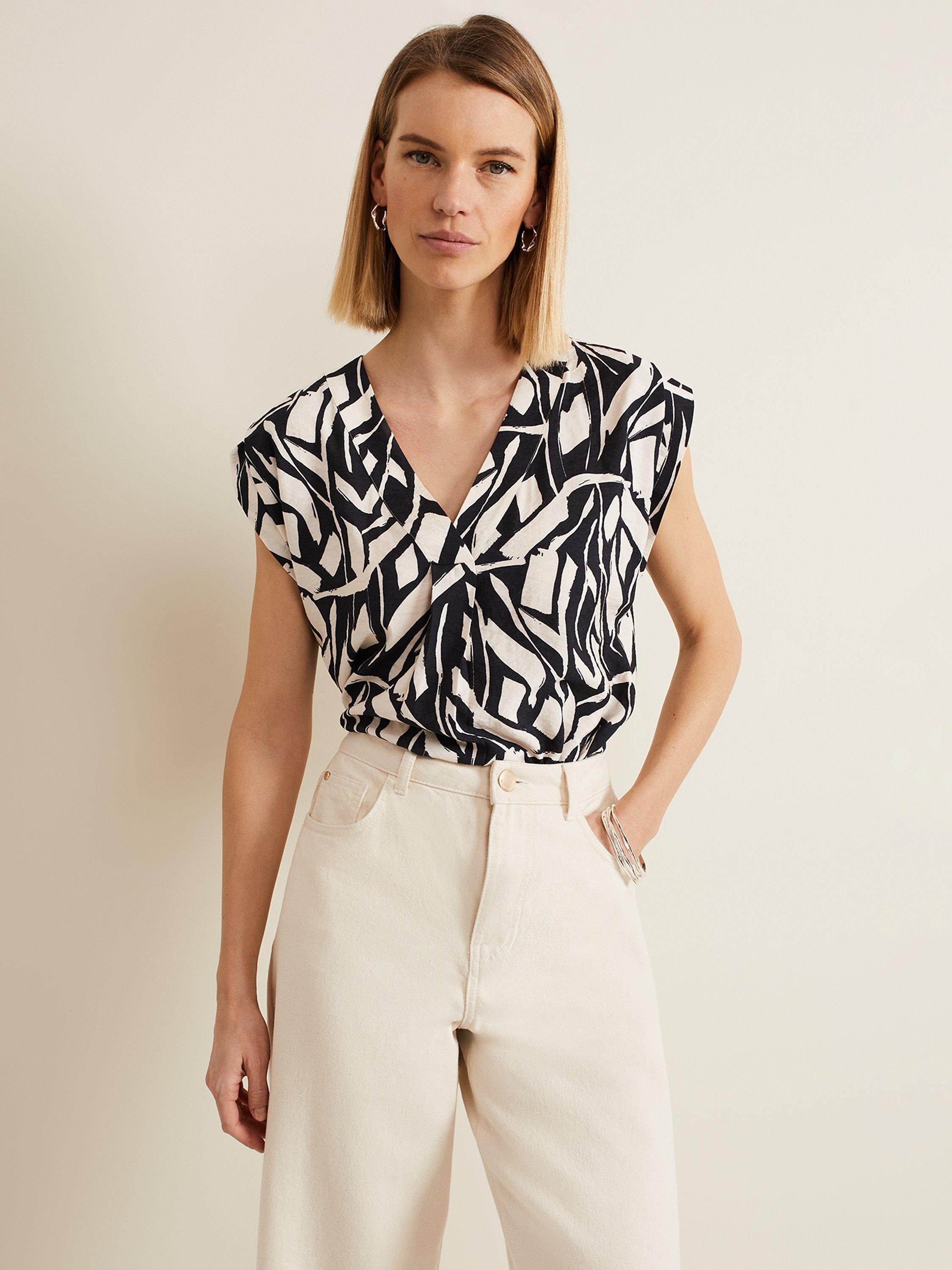 Phase Eight Celyn Notch Printed Blouse, Black/Ivory