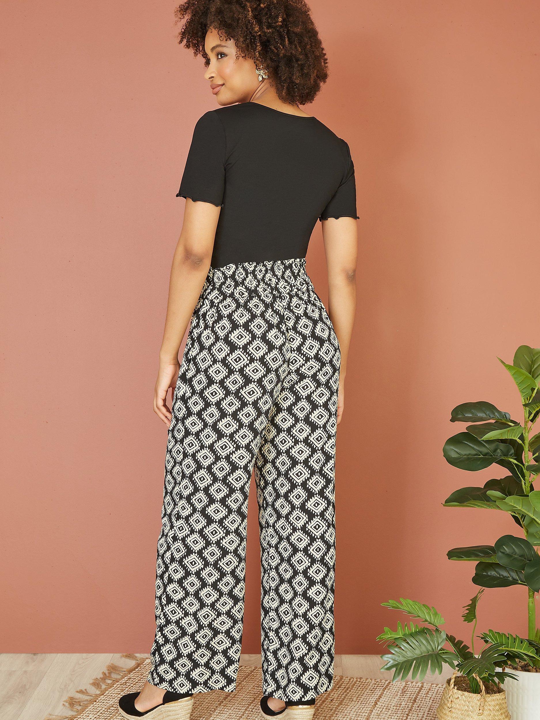 Product image 3 of 4, which shows Yumi Geometric Print Relaxed Fit Trousers, Black, 8